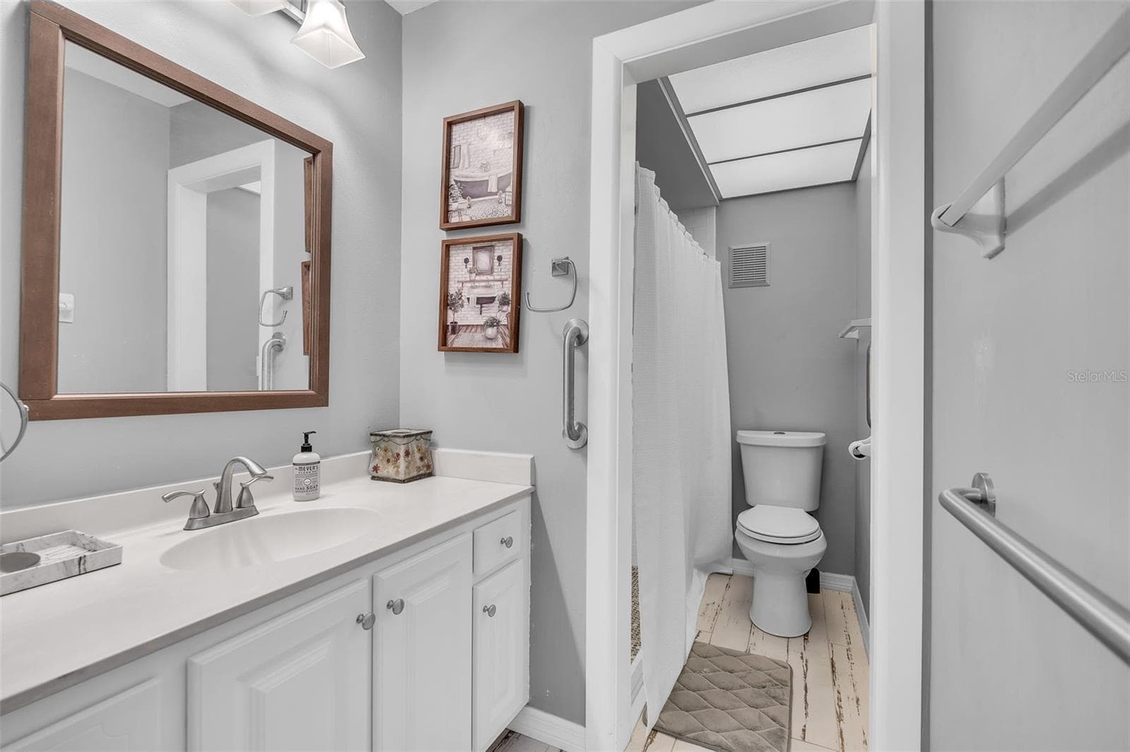 Condominium at 1409 56TH ST W #1409, BRADENTON, photo 21 of 74