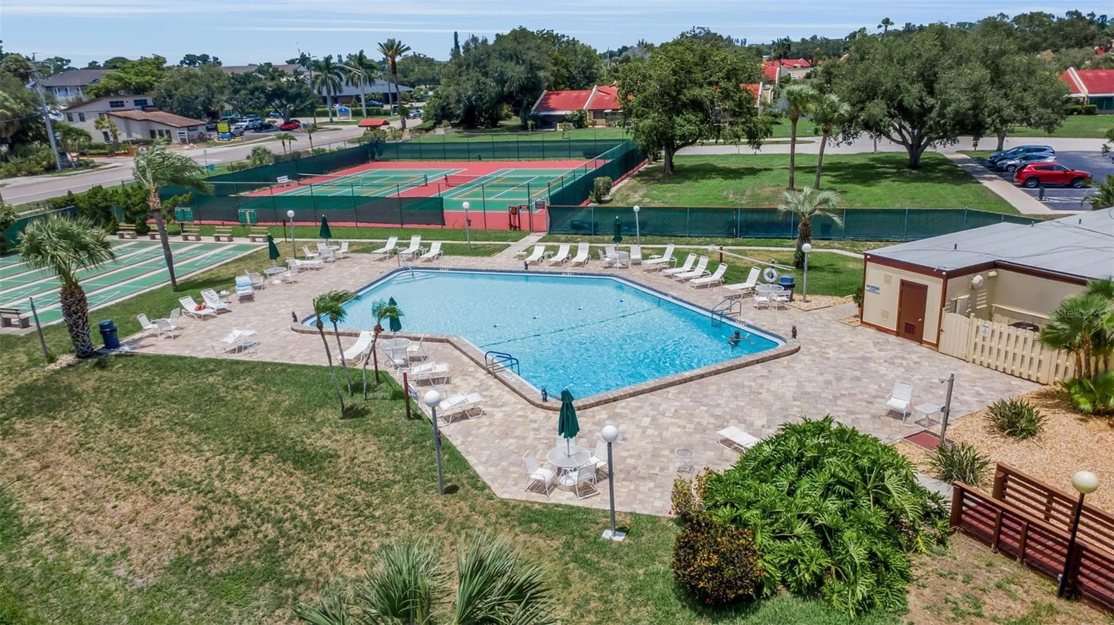 Condominium at 1409 56TH ST W #1409, BRADENTON, photo 50 of 74