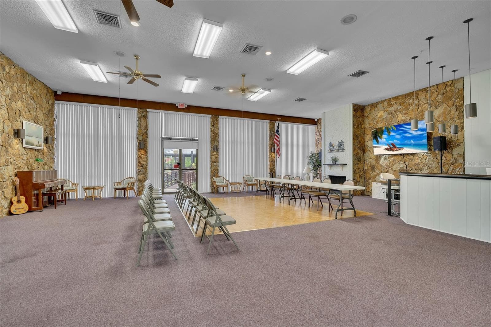 Condominium at 1409 56TH ST W #1409, BRADENTON, photo 53 of 74