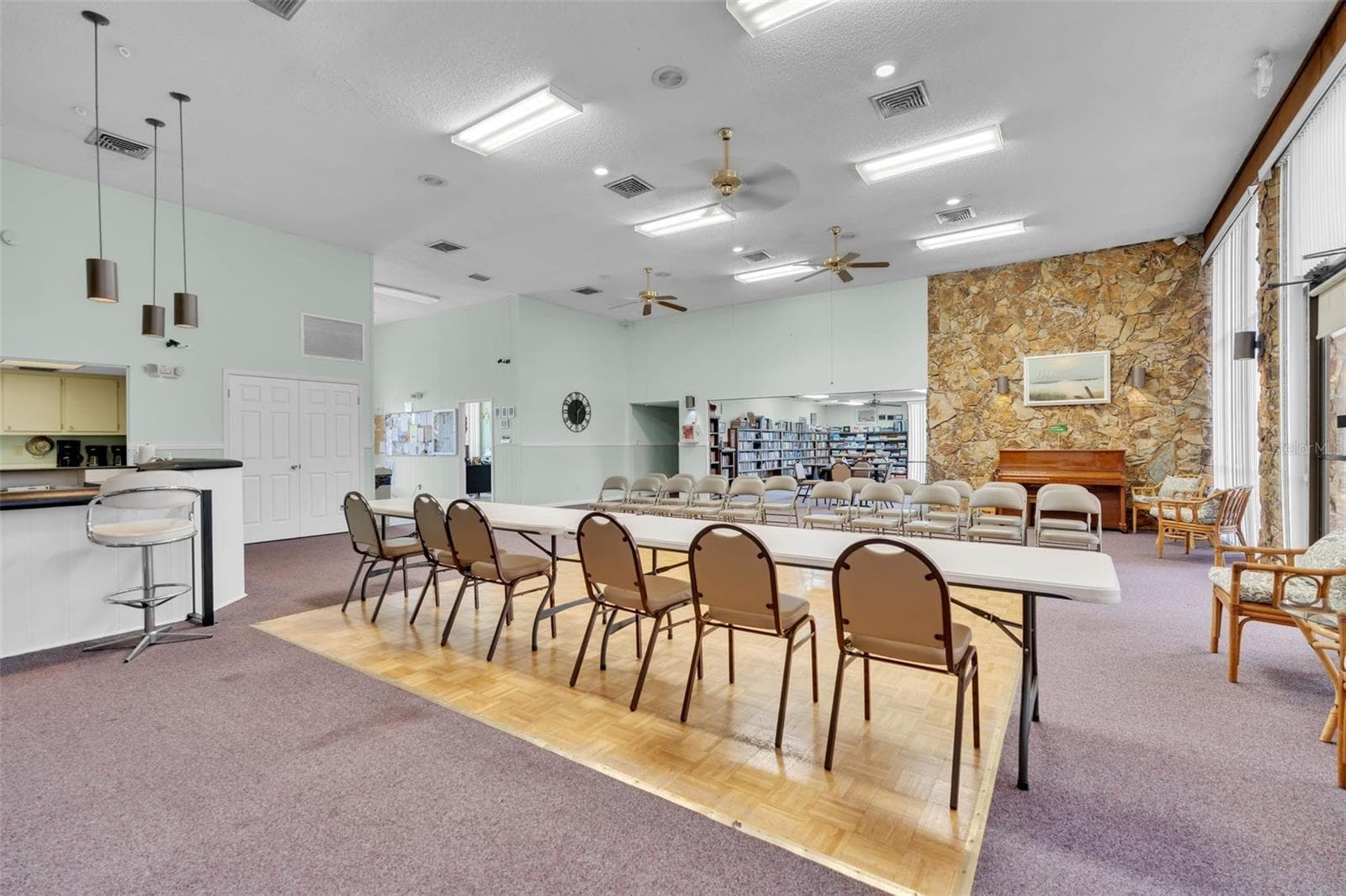 Condominium at 1409 56TH ST W #1409, BRADENTON, photo 57 of 74