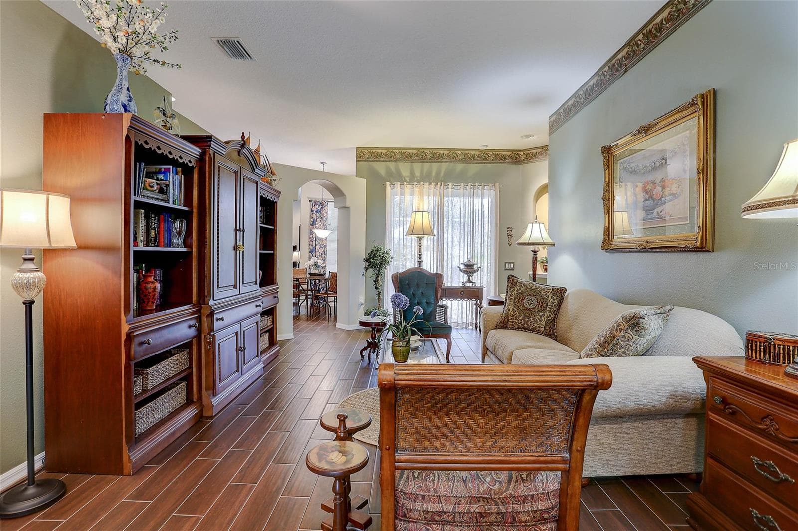 Living - 3815 RED BLUFF CT, LAND O LAKES