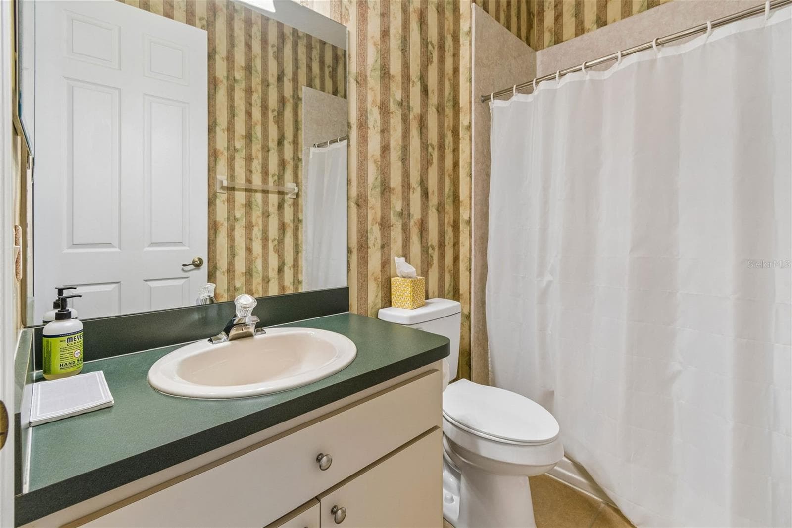 Single Family Residence at 12442 FOREST HIGHLANDS DR, DADE CITY, photo 20 of 64