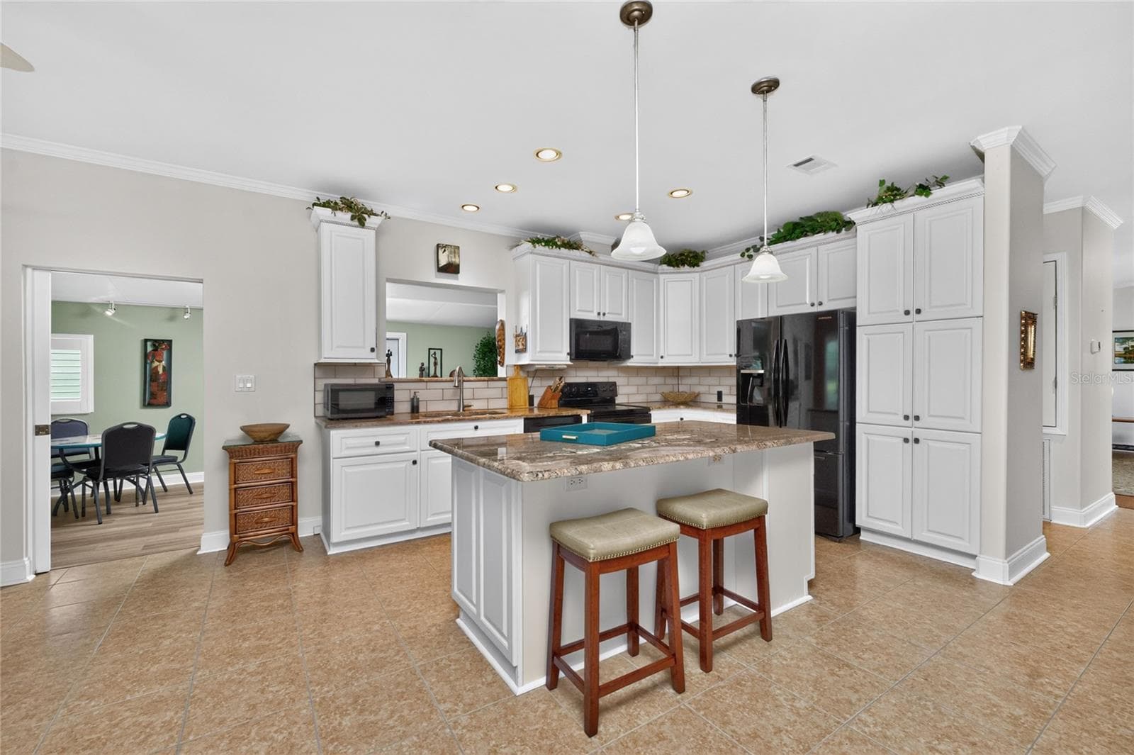 Single Family Residence at 24819 RIO VILLA LAKES CIR, PUNTA GORDA, photo 20 of 52
