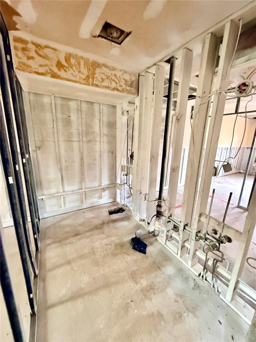 Condominium at 1380 MISSION CIR #44-C, CLEARWATER, photo 13 of 18
