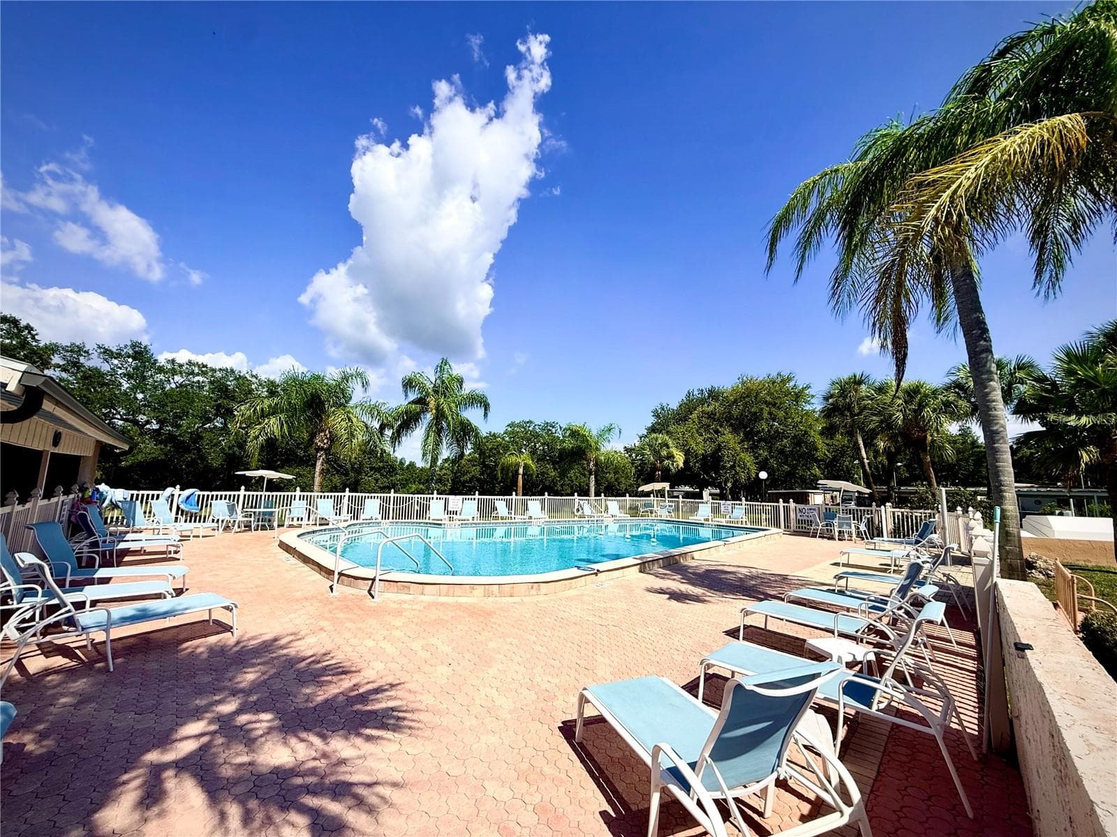 Condominium at 1380 MISSION CIR #44-C, CLEARWATER, photo 16 of 18