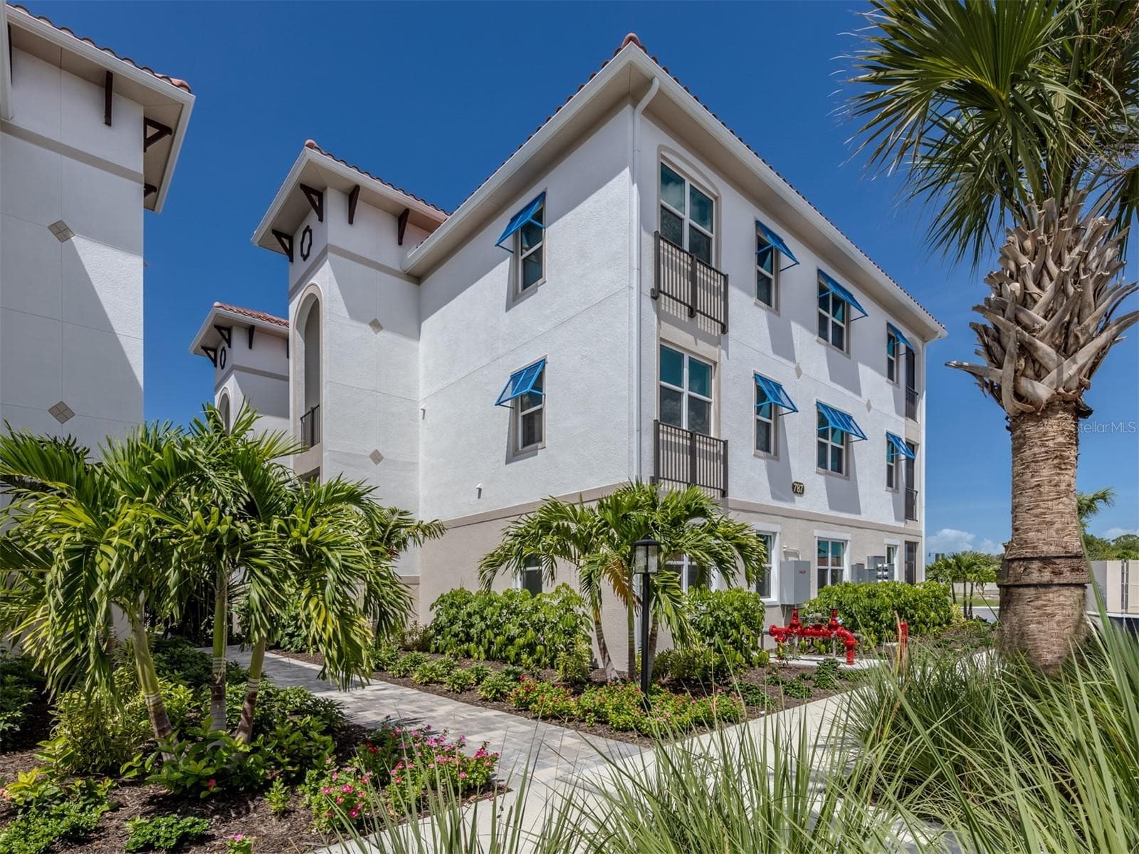 787 TAMIAMI TRAIL SOUTH #301