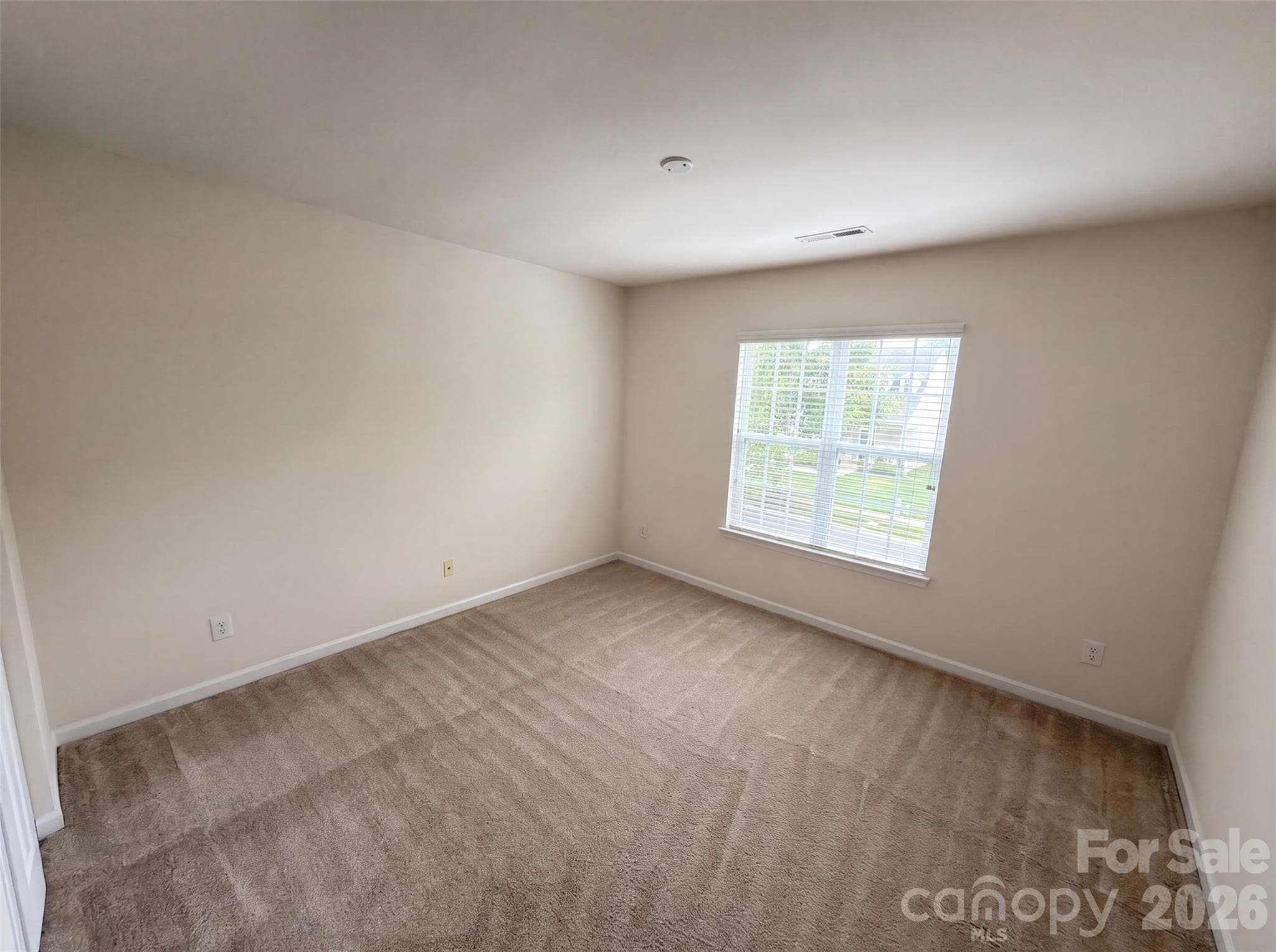 Single Family Residence at 17240 Westmill Lane, Charlotte, photo 10 of 15