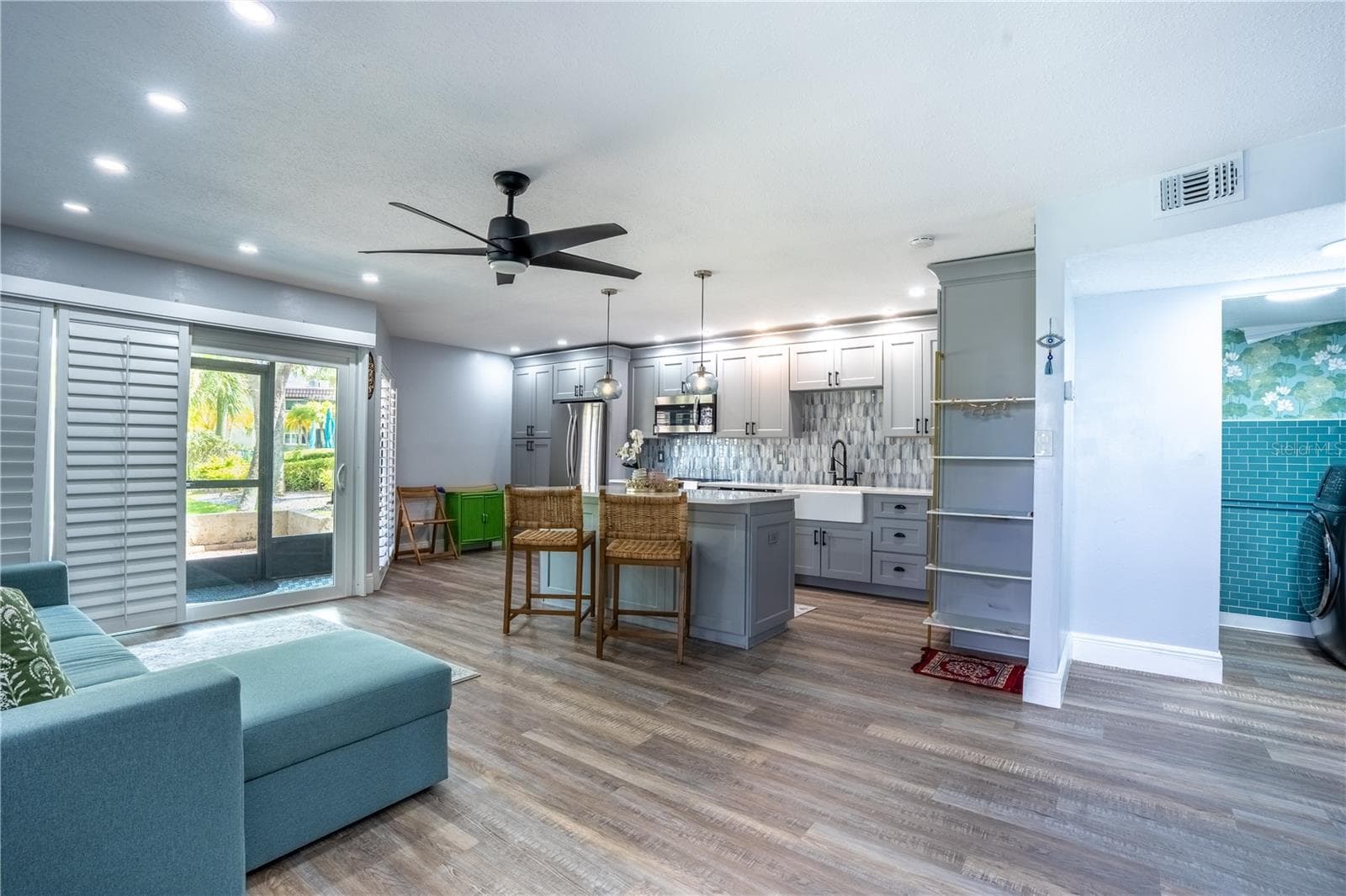 Condominium at 1005 S BAYSHORE BLVD #102, SAFETY HARBOR, photo 2 of 26