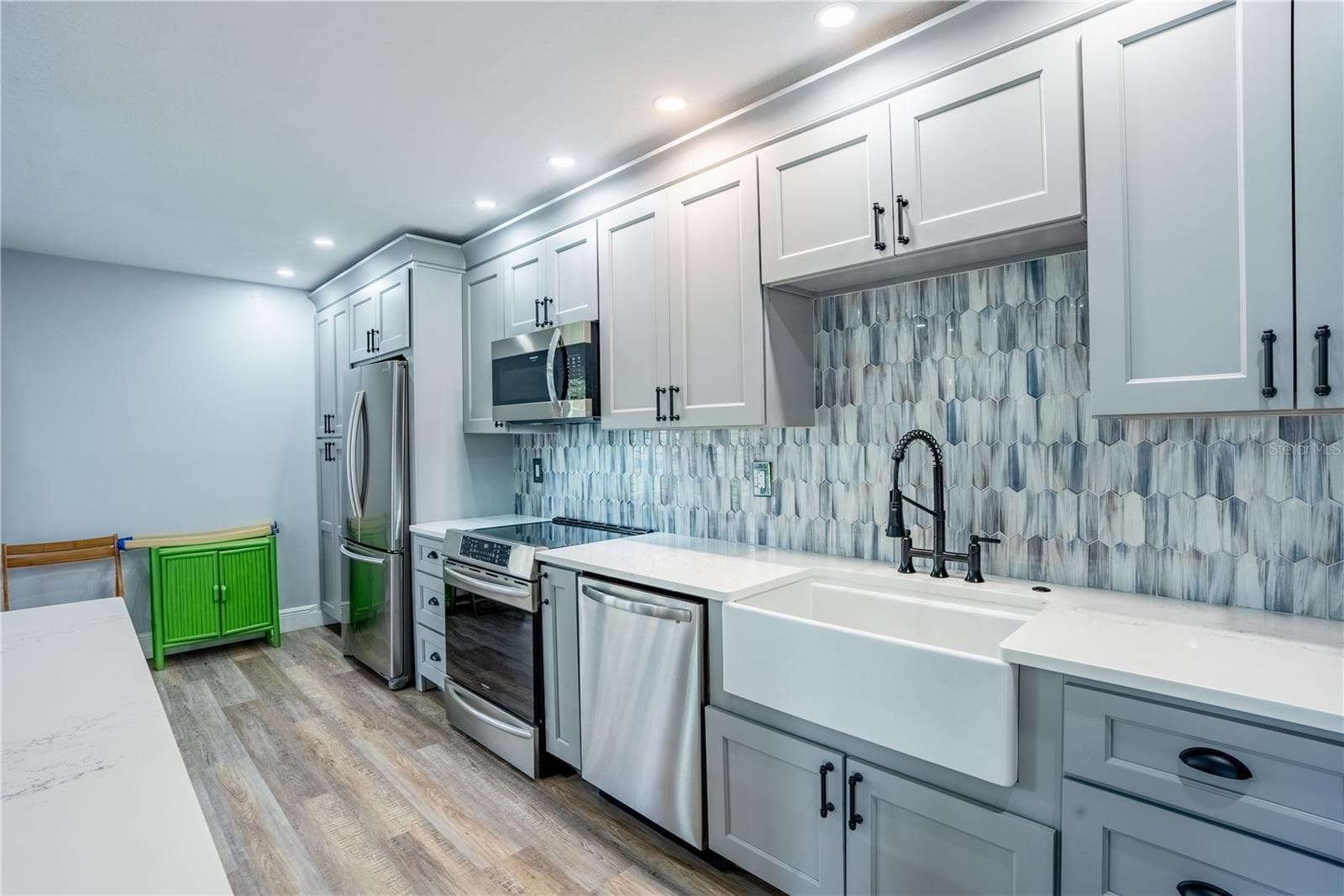 Condominium at 1005 S BAYSHORE BLVD #102, SAFETY HARBOR, photo 5 of 26