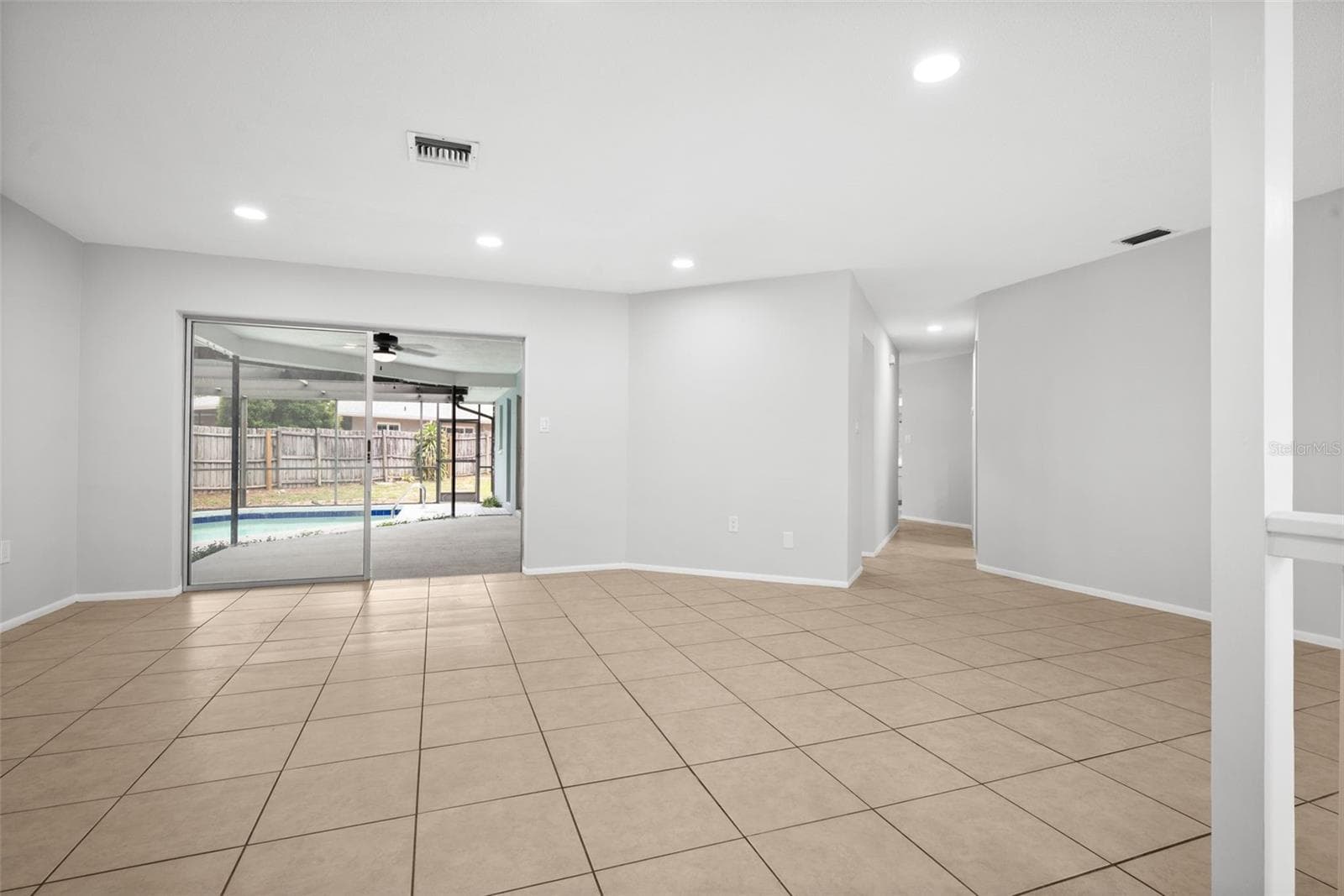 Living Room - 504 BAMBOO CT, TARPON SPRINGS