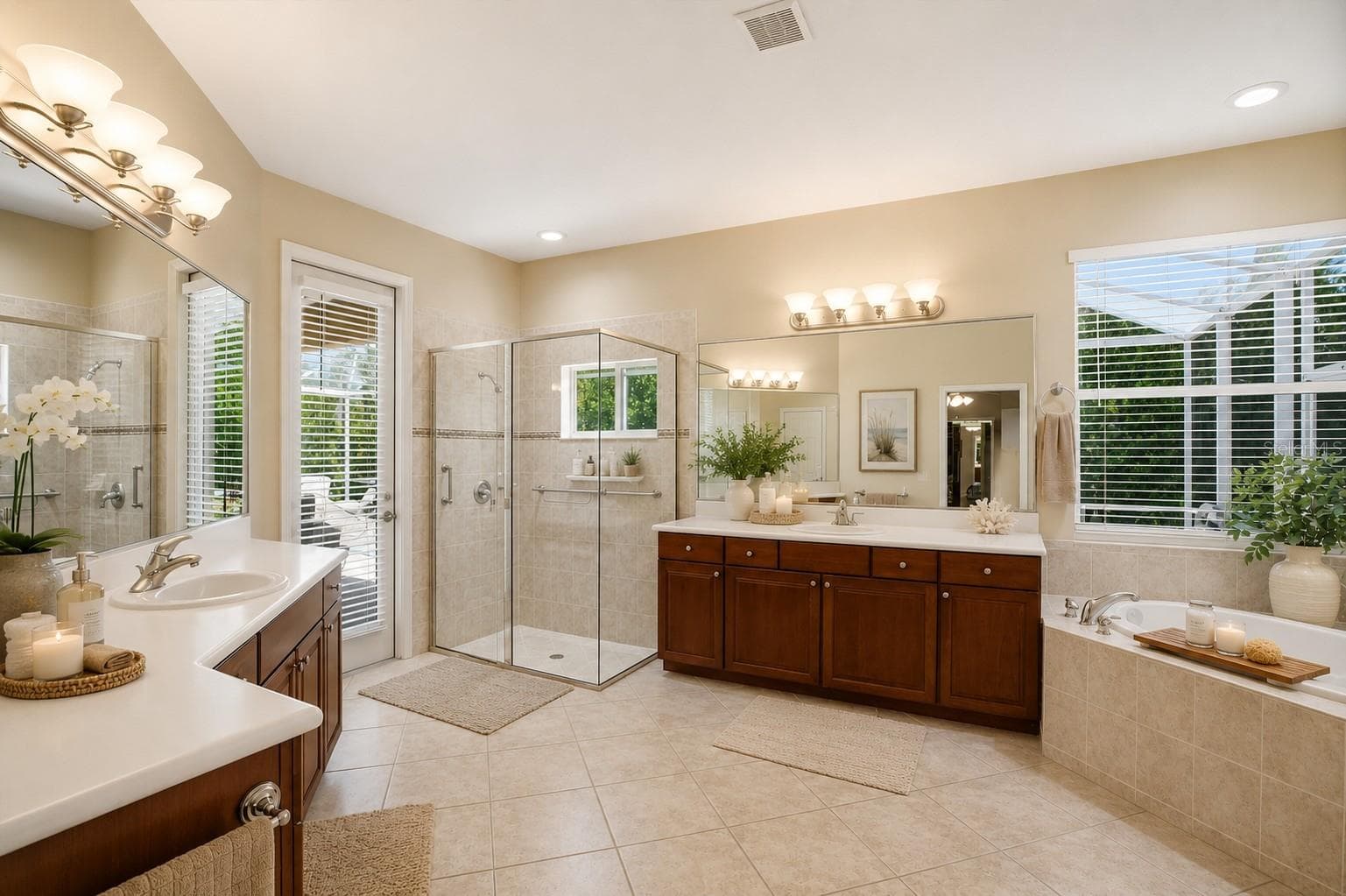 Single Family Residence at 7131 67TH TER E, BRADENTON, photo 16 of 39