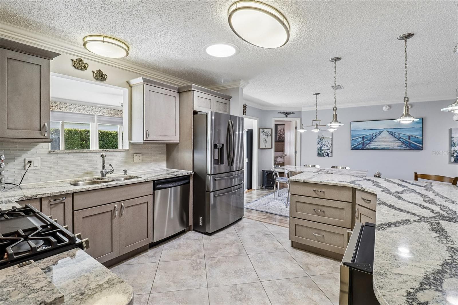 Single Family Residence at 2844 PLAINRIDGE LOOP, THE VILLAGES, photo 10 of 47