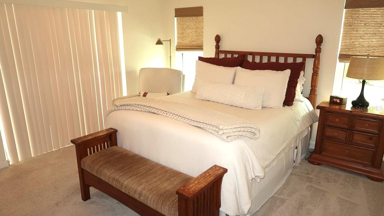 Single Family Residence at 12818 TALLOWOOD DR, RIVERVIEW, photo 13 of 34