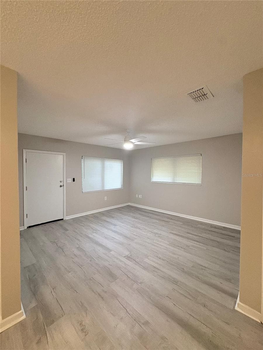 Living Room - 434 AVENUE D SE, WINTER HAVEN