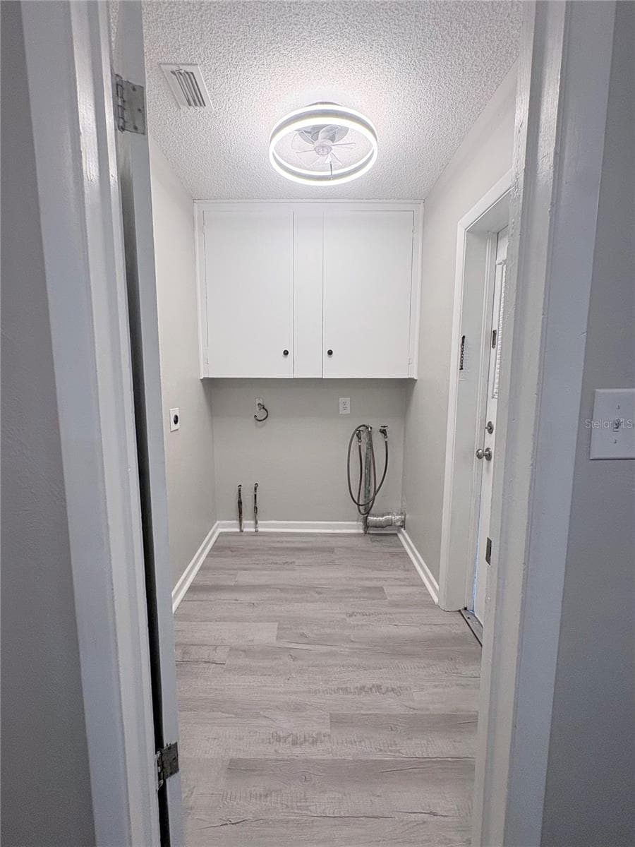 Laundry - 434 AVENUE D SE, WINTER HAVEN