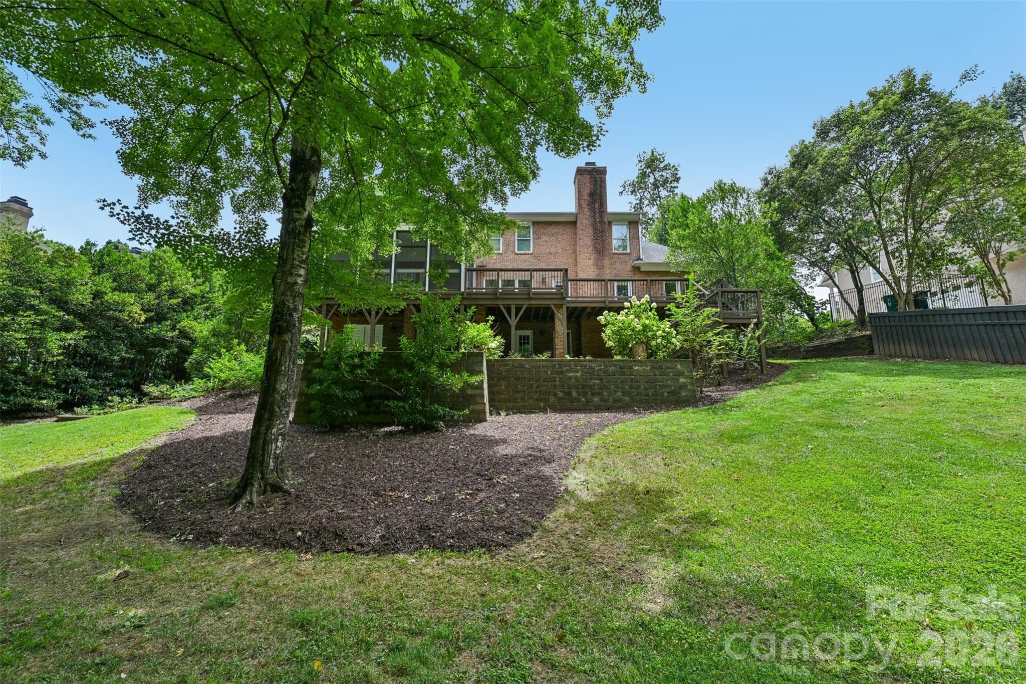 Single Family Residence at 5609 Camilla Drive, Charlotte, photo 6 of 48