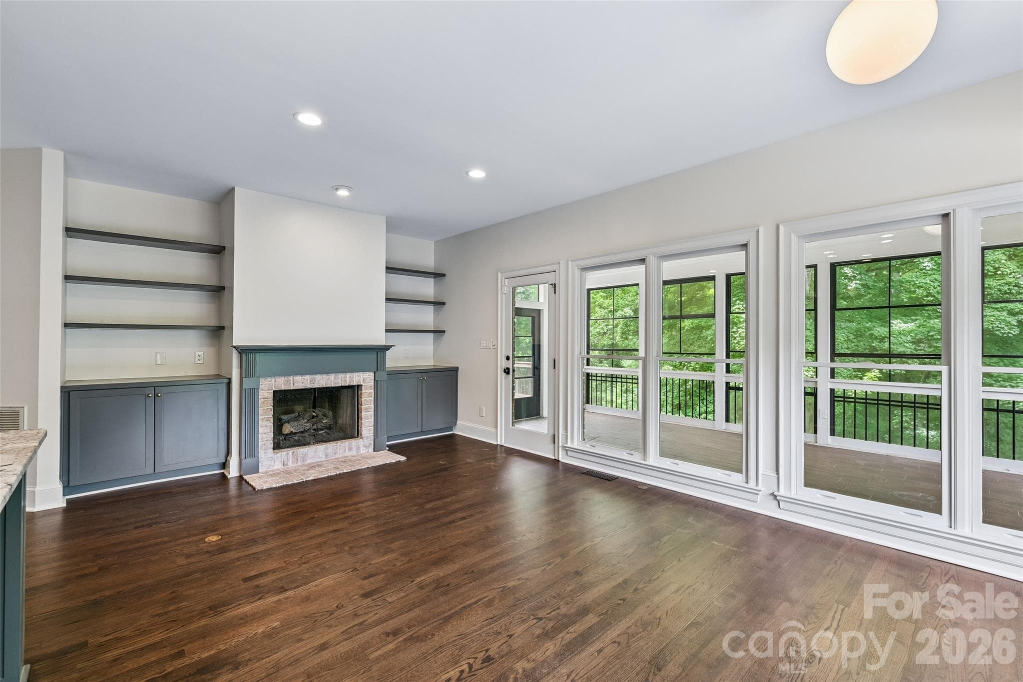 Single Family Residence at 5609 Camilla Drive, Charlotte, photo 19 of 48