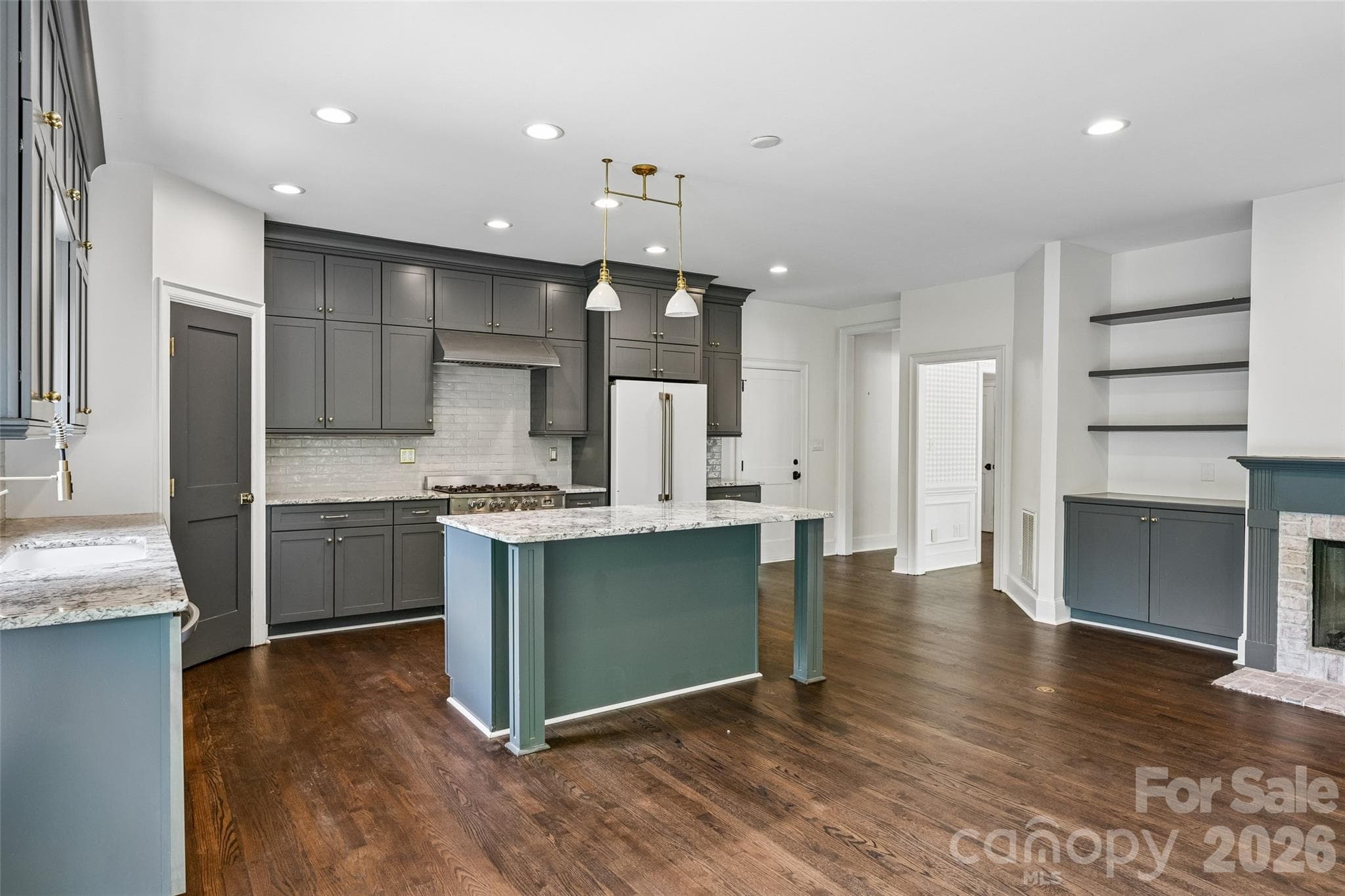 Single Family Residence at 5609 Camilla Drive, Charlotte, photo 23 of 48