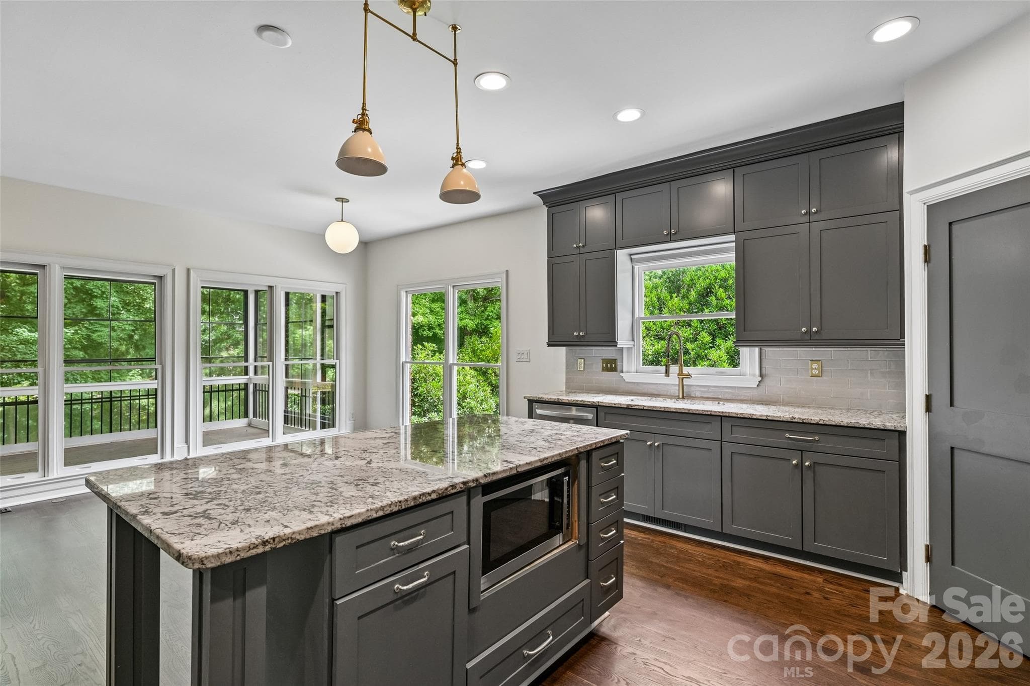 Single Family Residence at 5609 Camilla Drive, Charlotte, photo 25 of 48