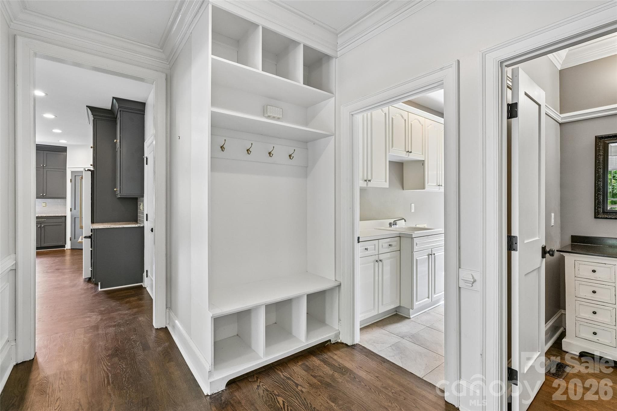 Single Family Residence at 5609 Camilla Drive, Charlotte, photo 27 of 48