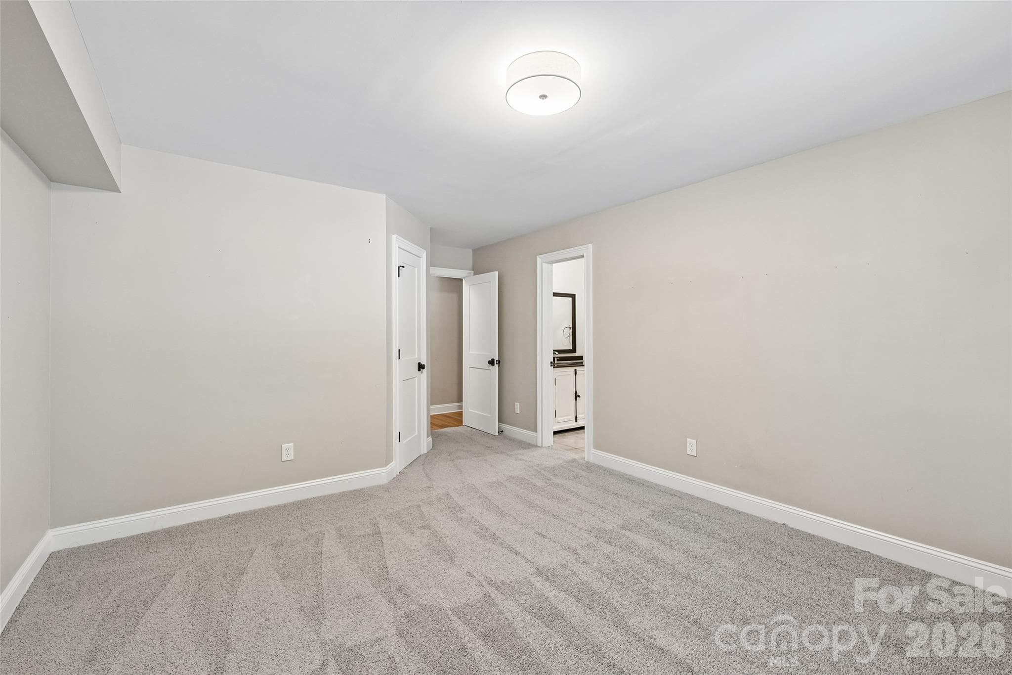 Single Family Residence at 5609 Camilla Drive, Charlotte, photo 37 of 48
