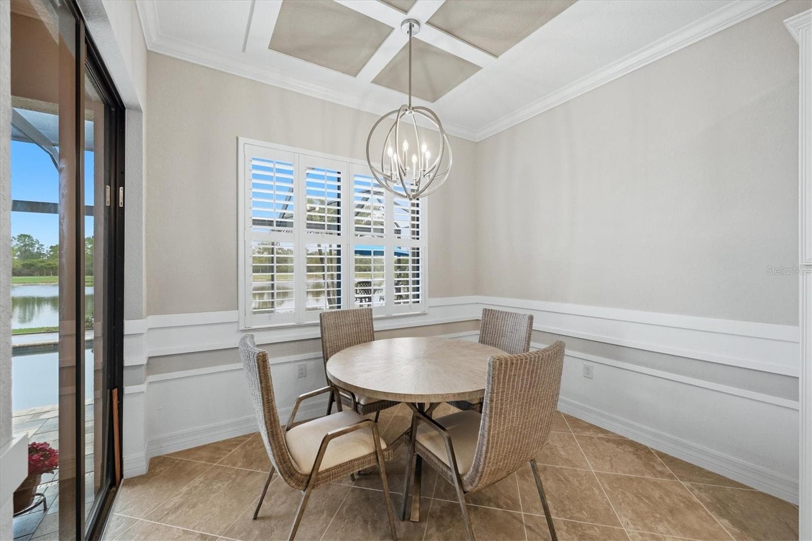 Single Family Residence at 13652 CLASSICO CT, VENICE, photo 15 of 56