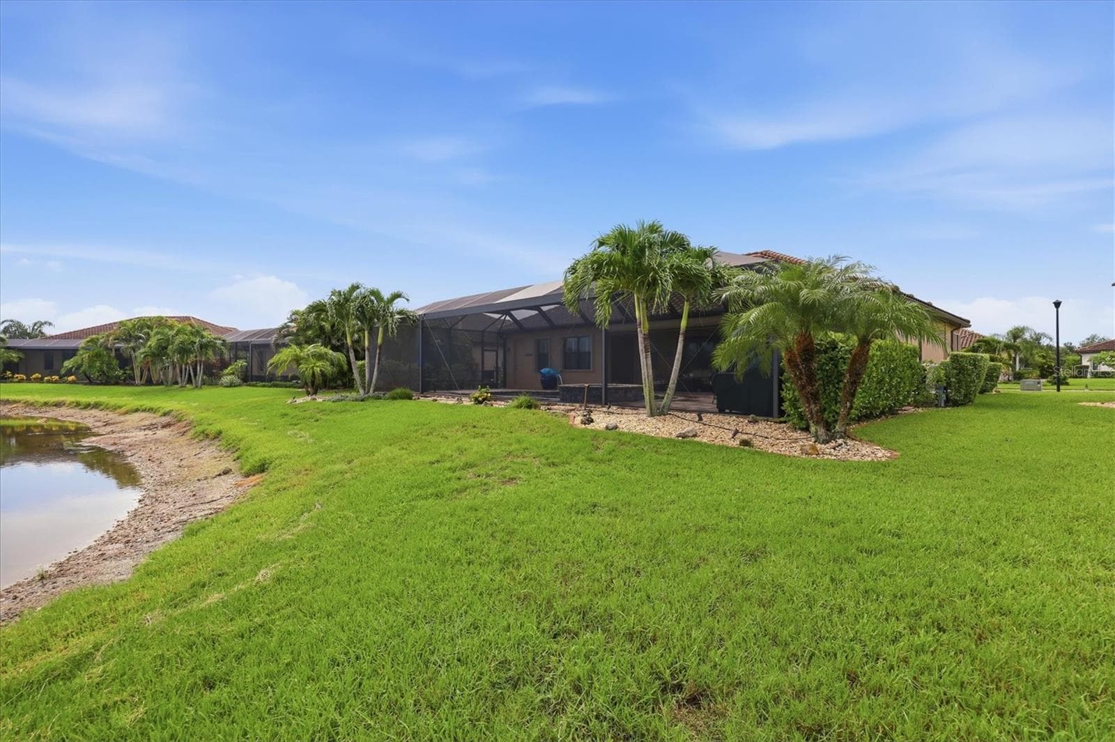 Single Family Residence at 13652 CLASSICO CT, VENICE, photo 38 of 56