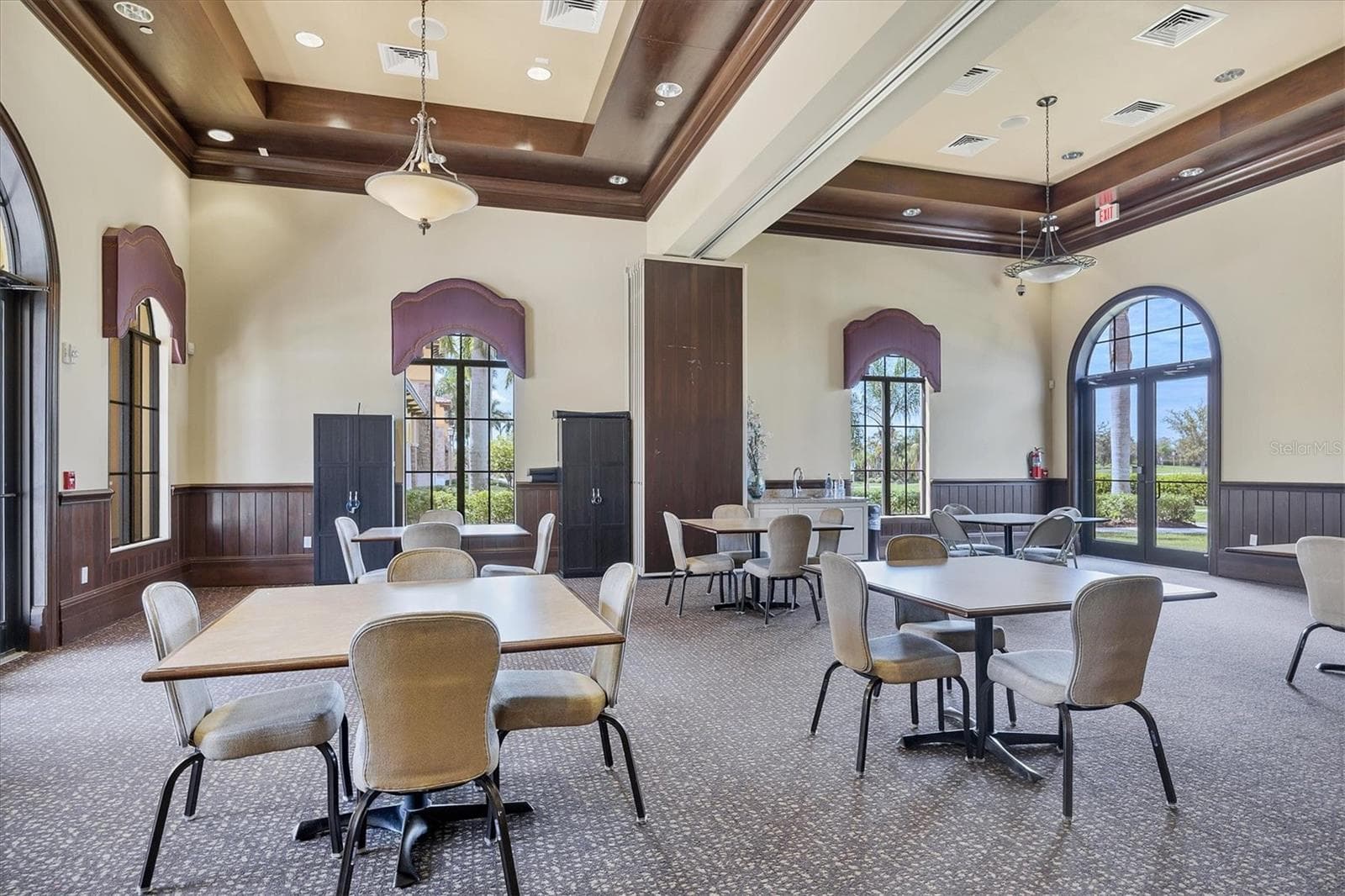Single Family Residence at 13652 CLASSICO CT, VENICE, photo 51 of 56