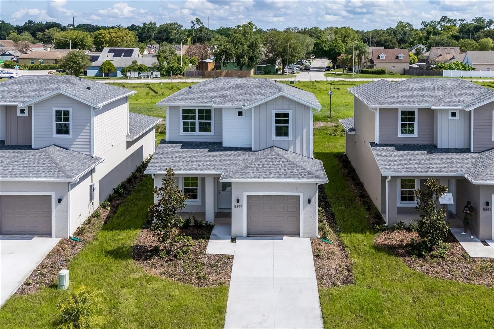 5383 VISTA LAGO DR