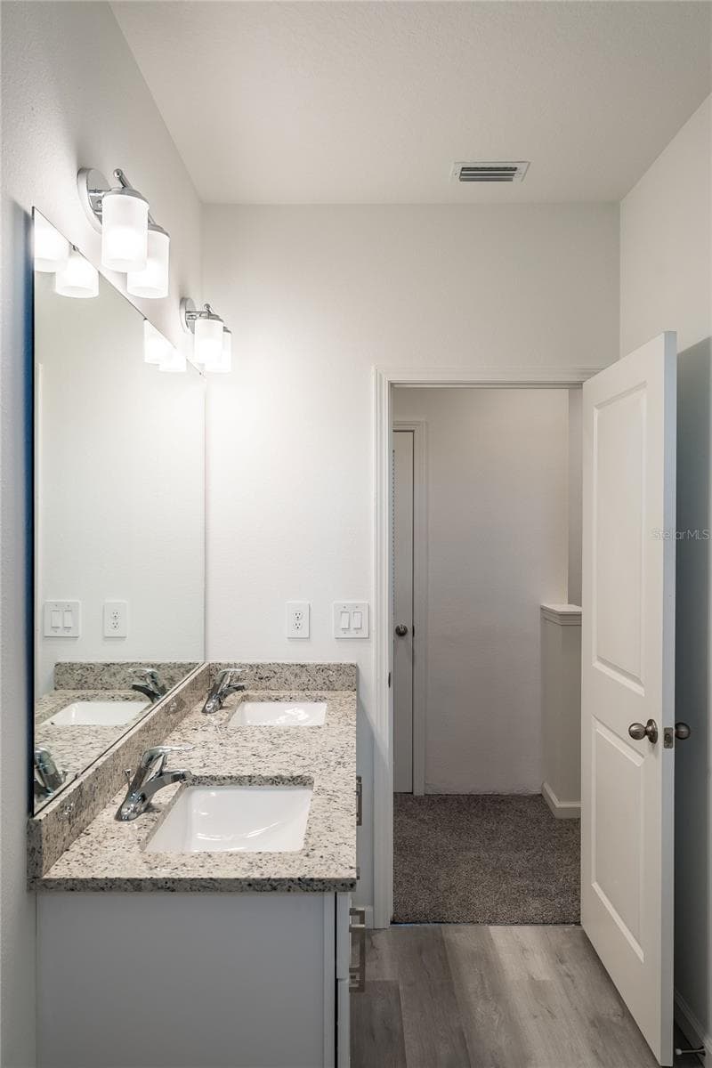 Single Family Residence at 5383 VISTA LAGO DR, ORLANDO, photo 18 of 37