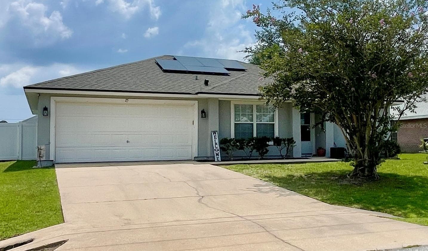25 ROCKINGHAM LN