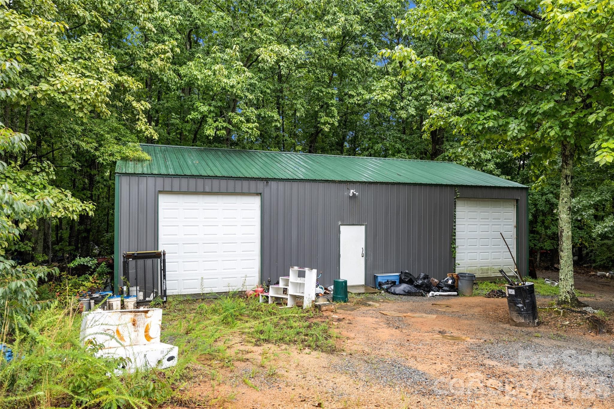 Single Family Residence at 135 Benton Road, Kings Mountain, photo 27 of 39