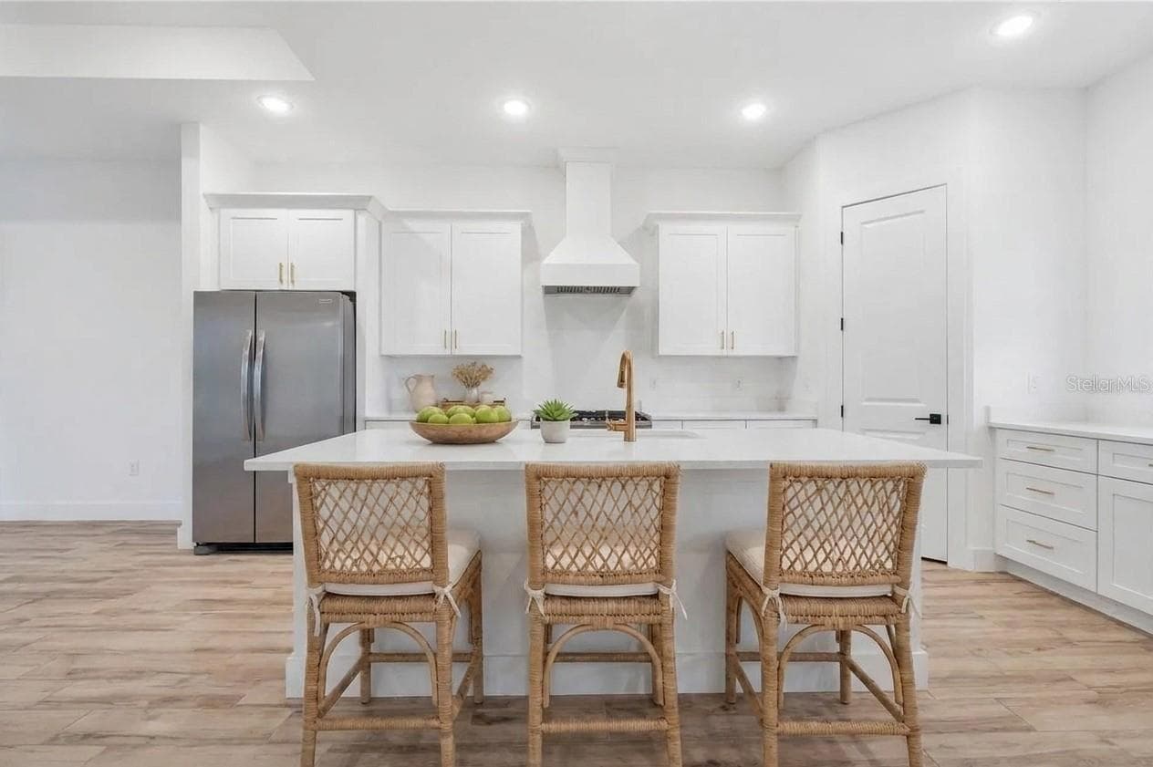 Staged photo - 8730 NW 17TH CIR, OCALA