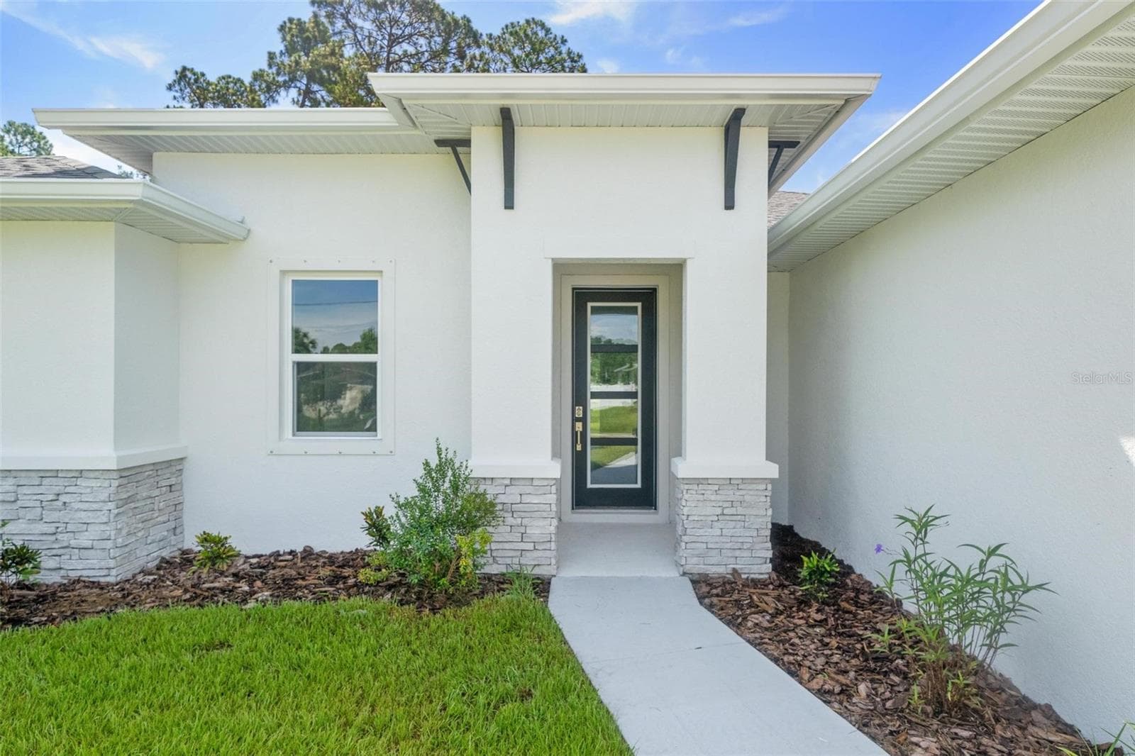 Single Family Residence at 17 EL DORADO BLVD N, CAPE CORAL, photo 2 of 27