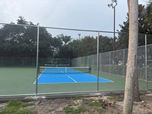 Condominium at 510 ORANGE DR #20, ALTAMONTE SPRINGS, photo 43 of 44