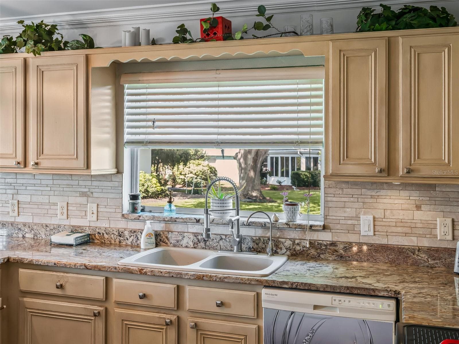Single Family Residence at 609 ORTEGA WAY, THE VILLAGES, photo 12 of 62