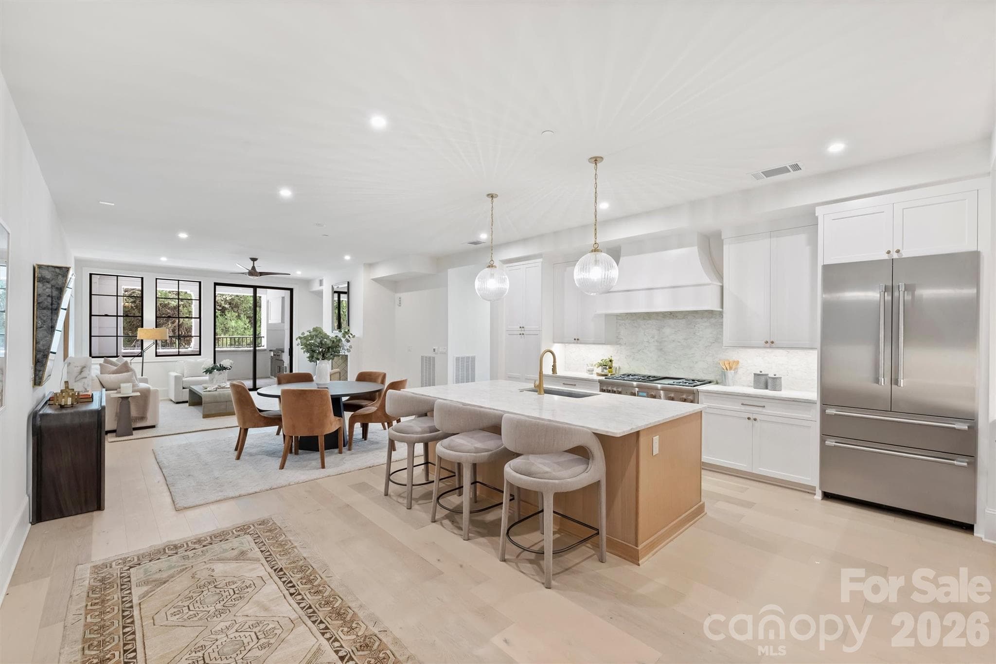 Condominium at 409 Queens Road, Charlotte, photo 3 of 47