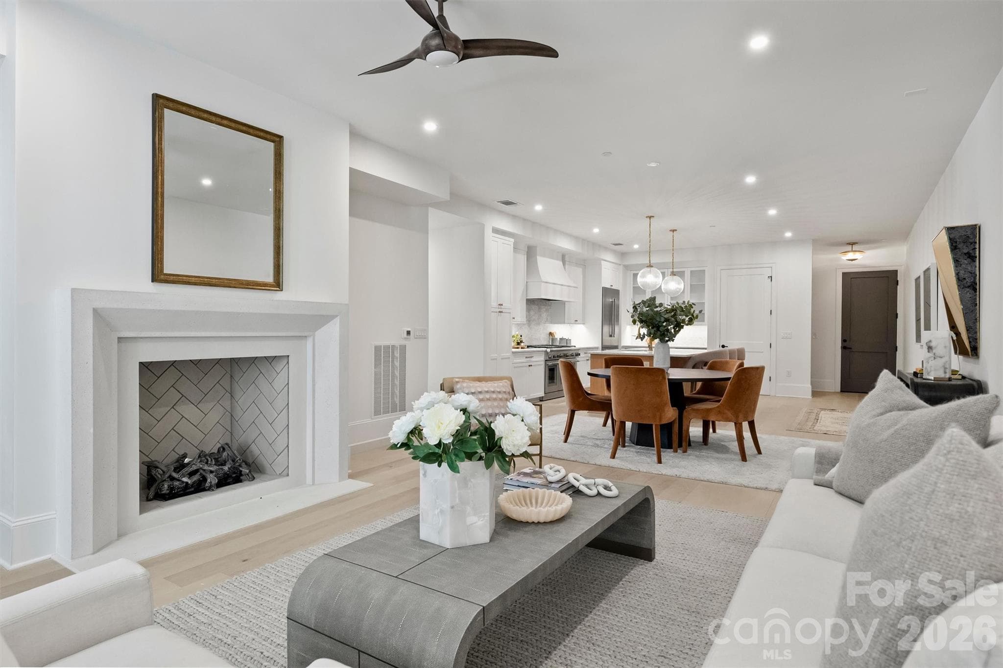 Condominium at 409 Queens Road, Charlotte, photo 16 of 47