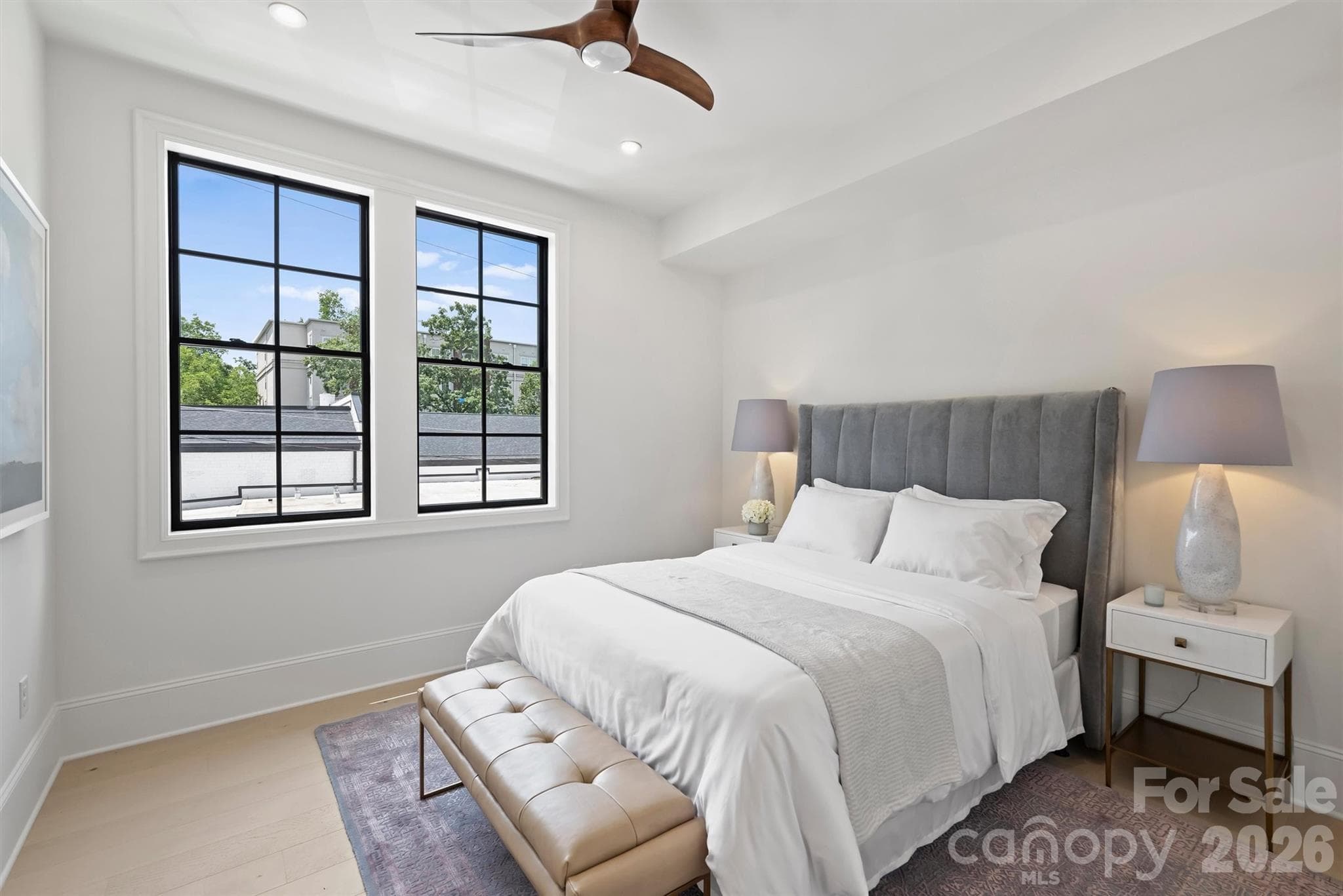 Condominium at 409 Queens Road, Charlotte, photo 31 of 47
