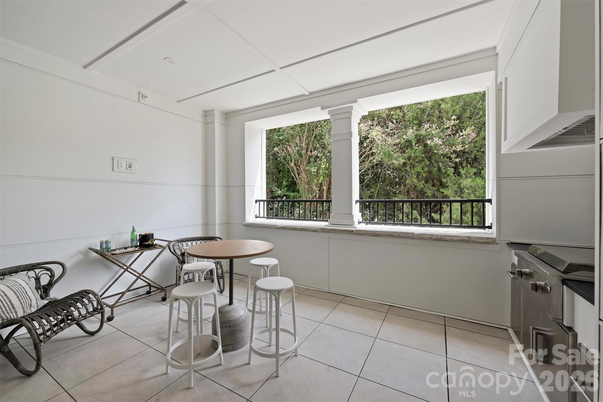 Condominium at 409 Queens Road, Charlotte, photo 36 of 47