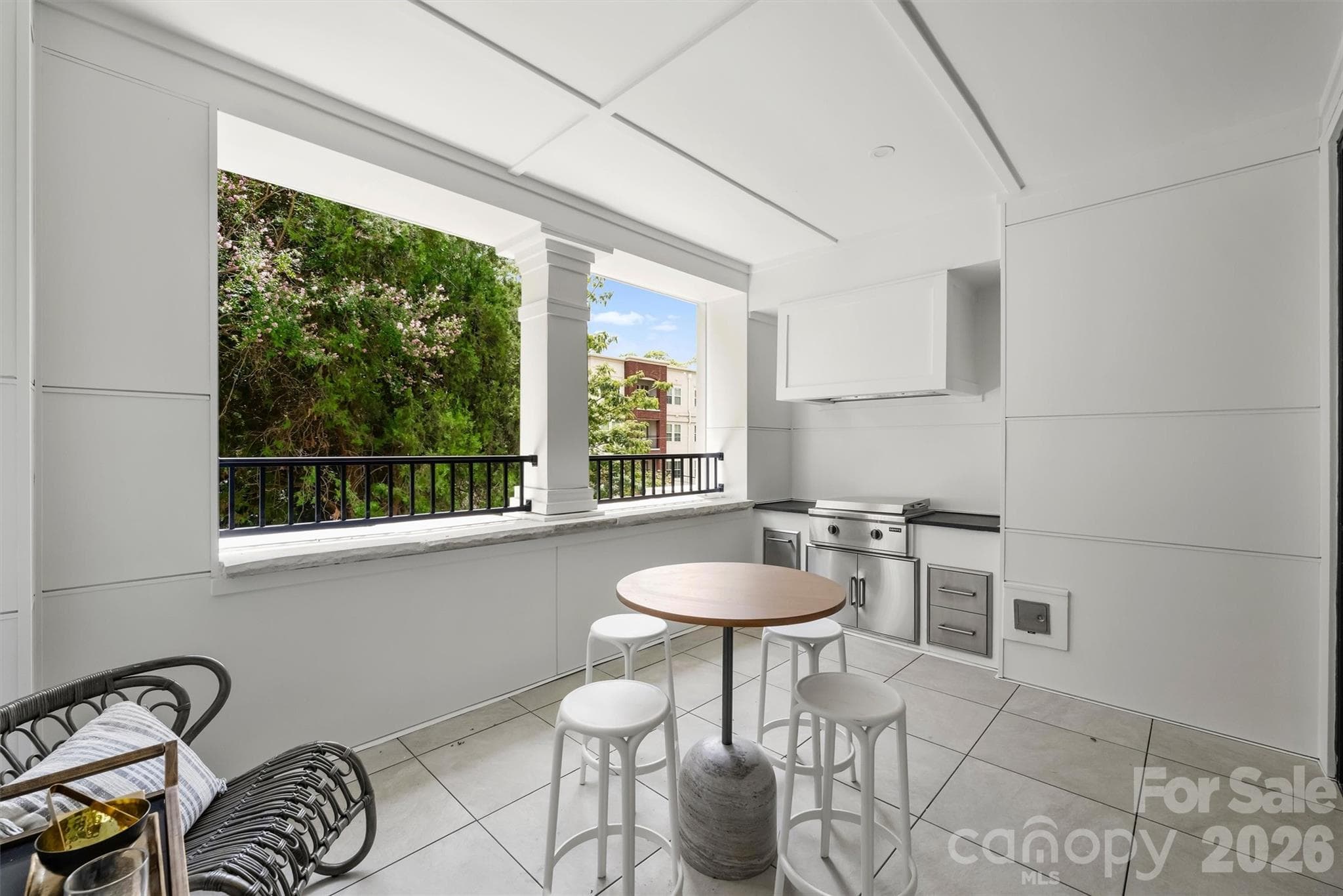 Condominium at 409 Queens Road, Charlotte, photo 37 of 47