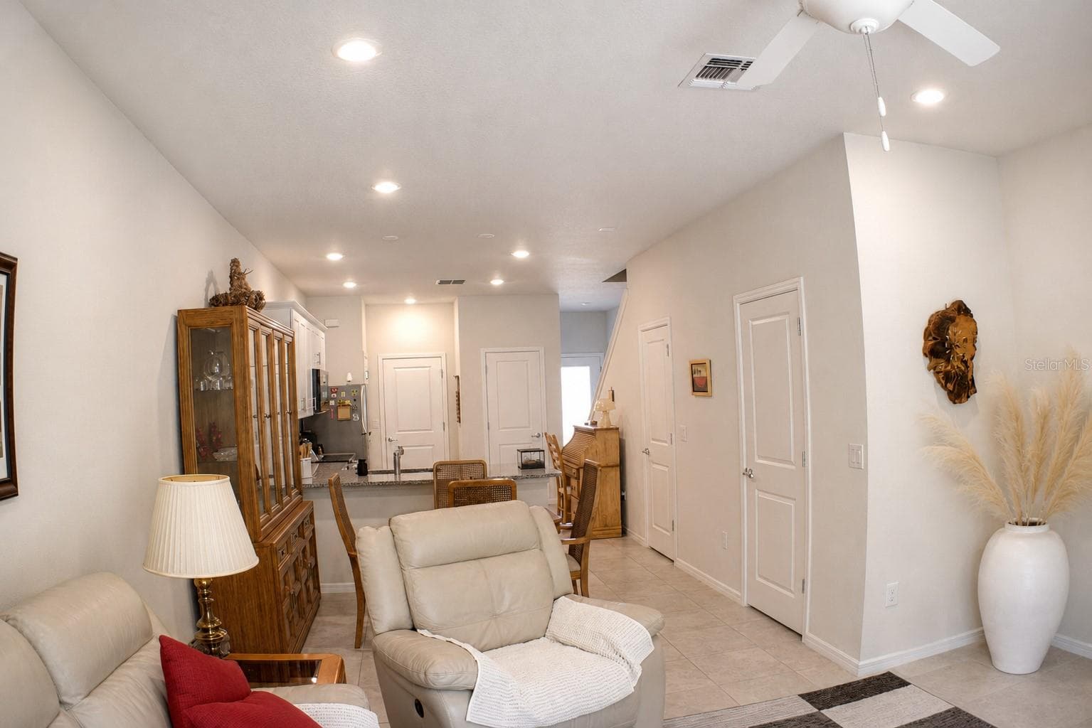 Townhouse at 19657 SHADY OAK DR, LAND O LAKES, photo 6 of 20