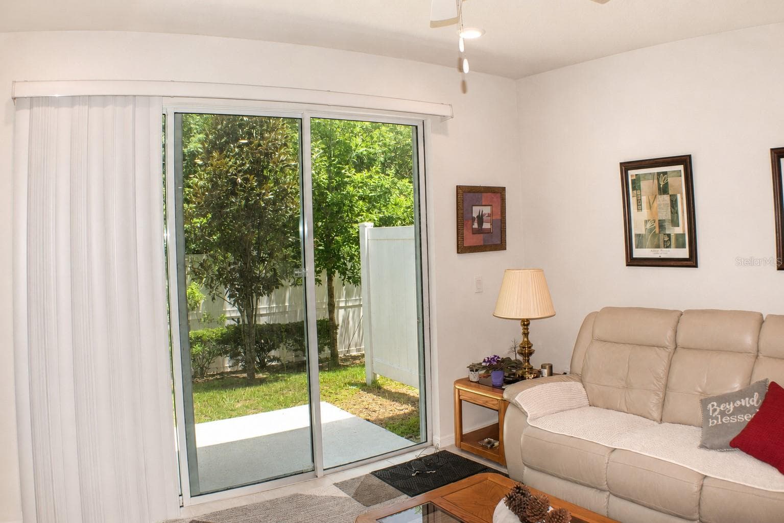 Townhouse at 19657 SHADY OAK DR, LAND O LAKES, photo 3 of 20