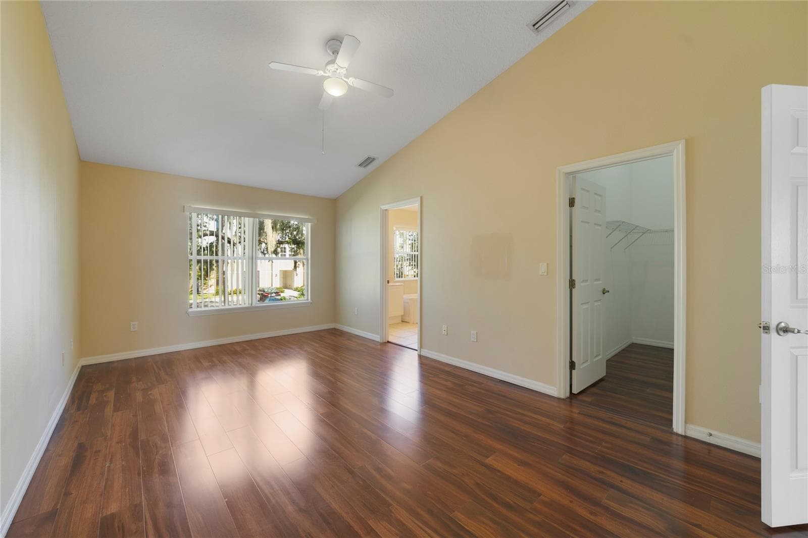 Condominium at 2764 CLUB CORTILE CIR, KISSIMMEE, photo 7 of 27