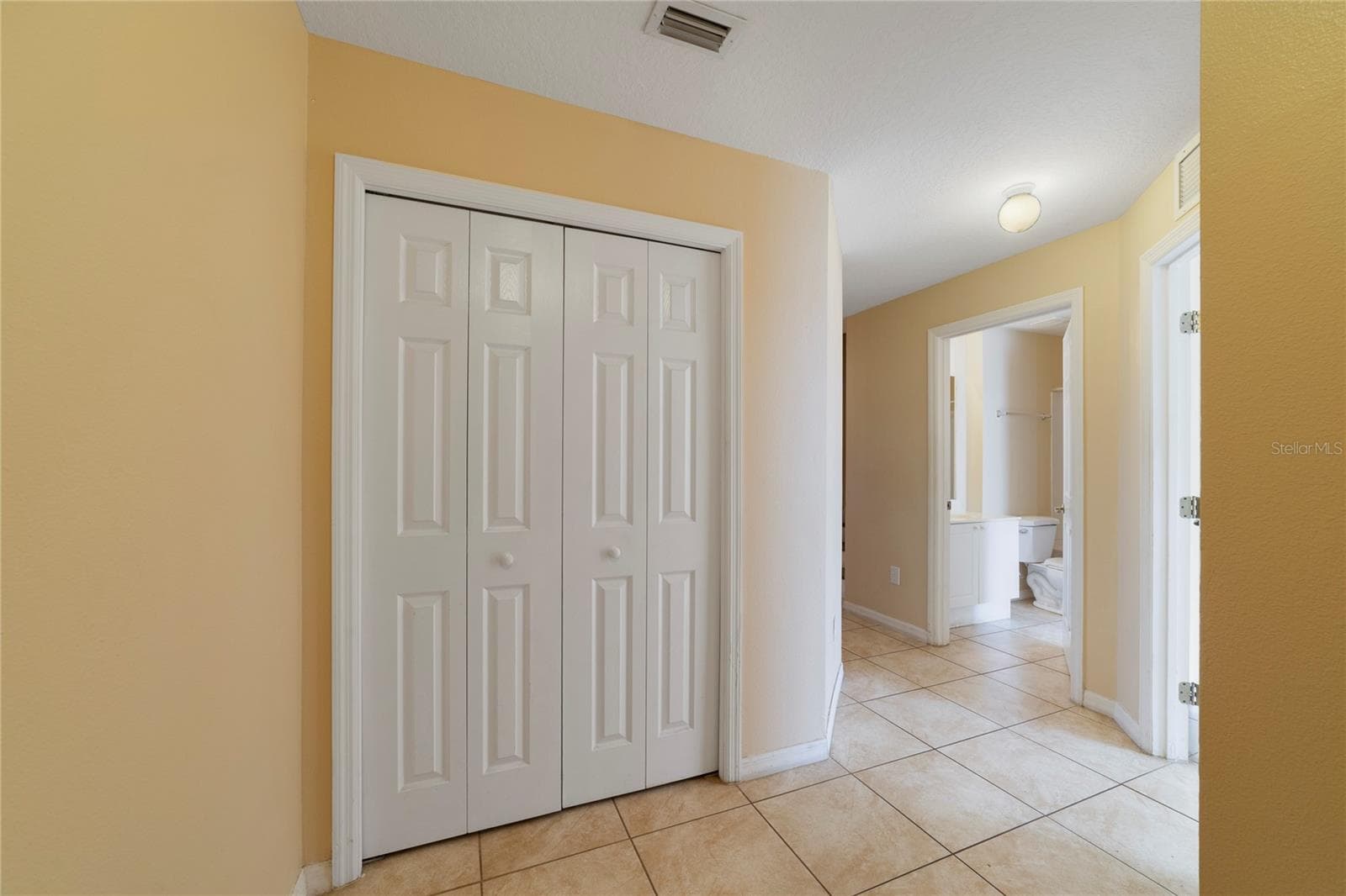 Condominium at 2764 CLUB CORTILE CIR, KISSIMMEE, photo 19 of 27