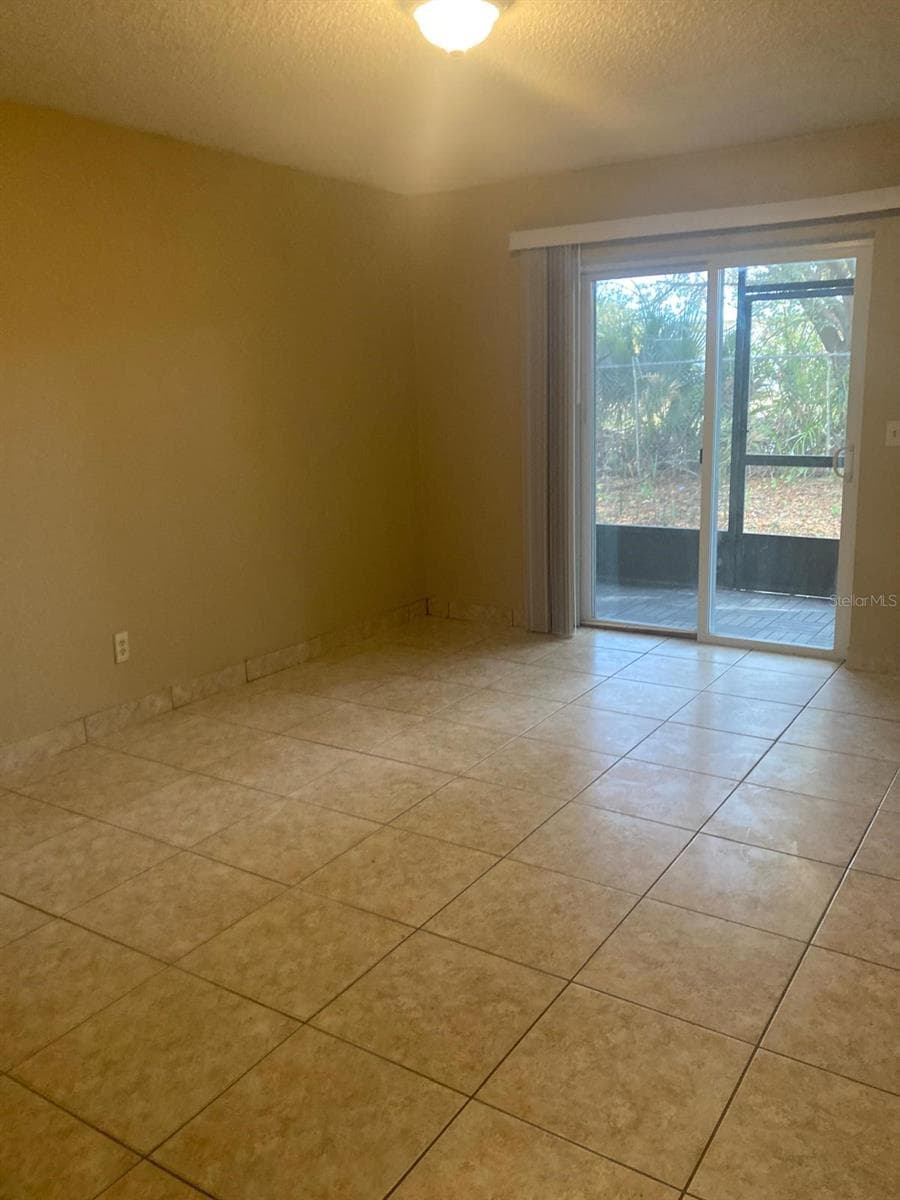 Condominium at 9911 TURF CT #2, ORLANDO, photo 7 of 12
