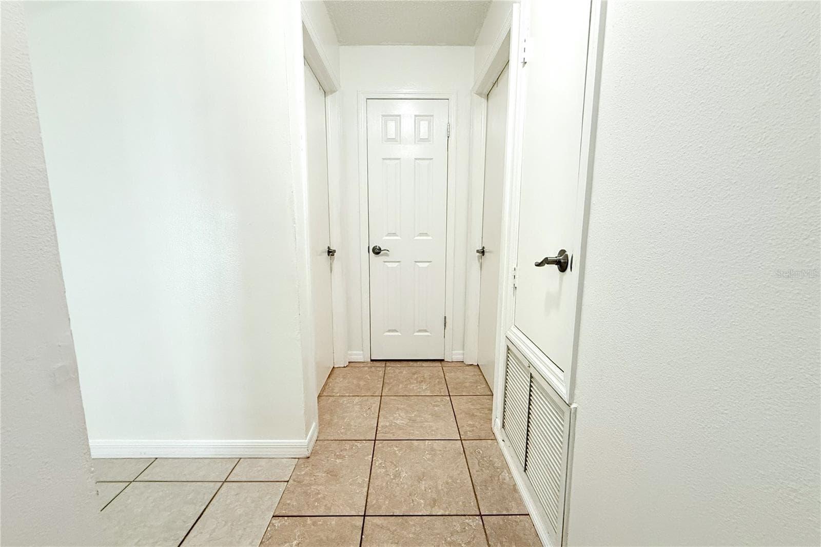 Single Family Residence at 1913 FIRETHORN CT, BRANDON, photo 41 of 58