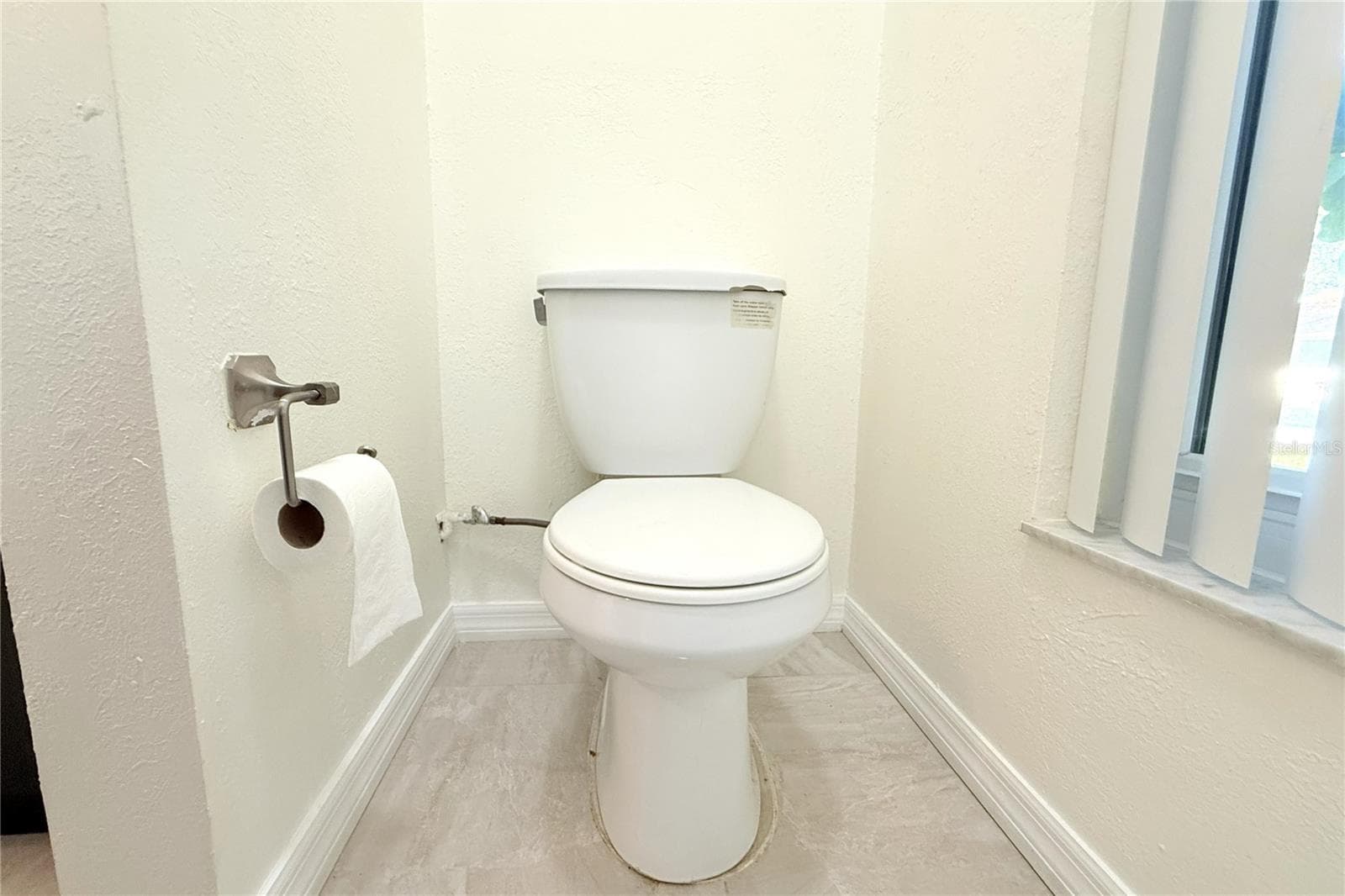 Single Family Residence at 1913 FIRETHORN CT, BRANDON, photo 56 of 58