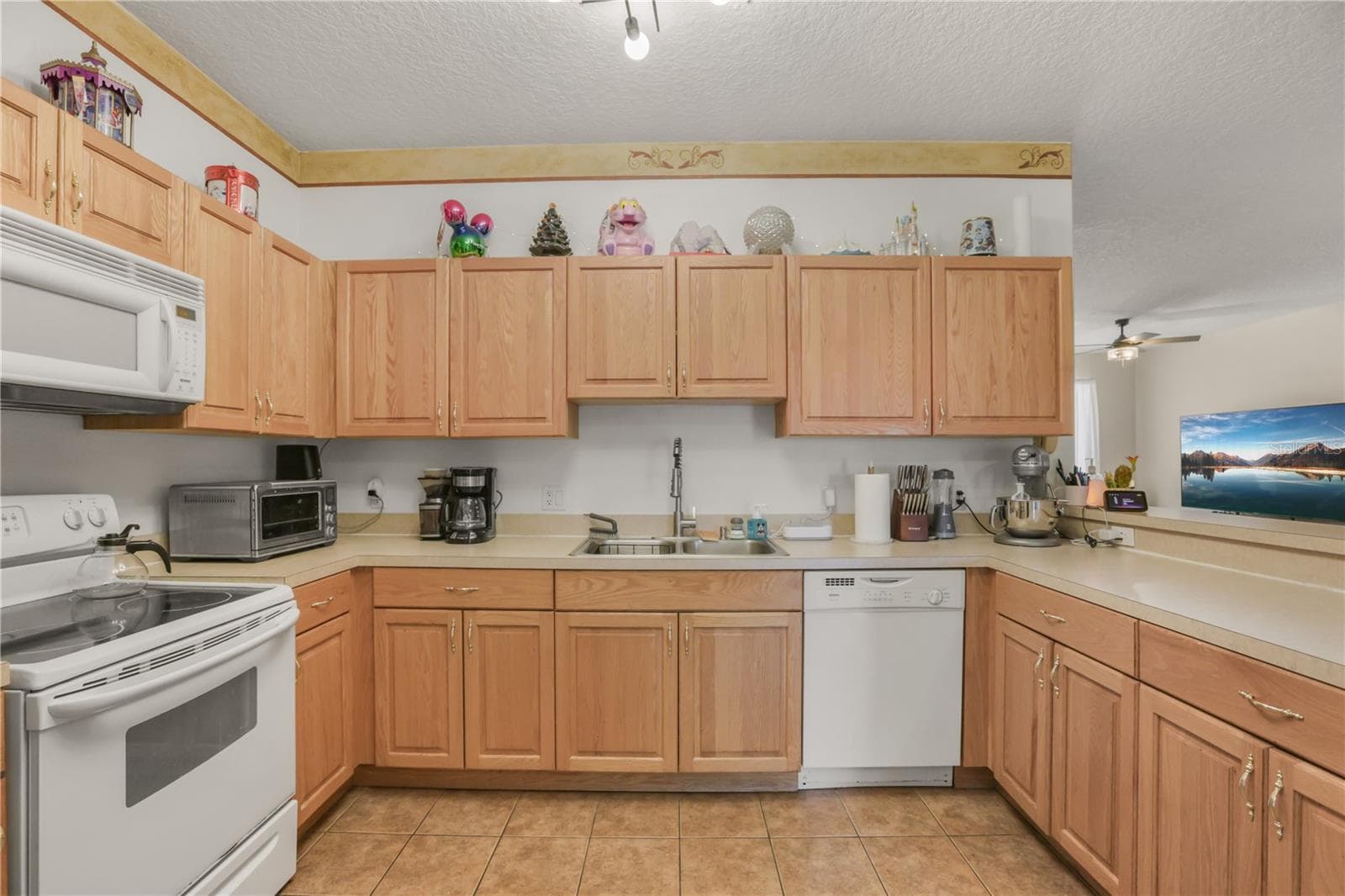 Condominium at 3141 SUN LAKE CT #A, KISSIMMEE, photo 9 of 26