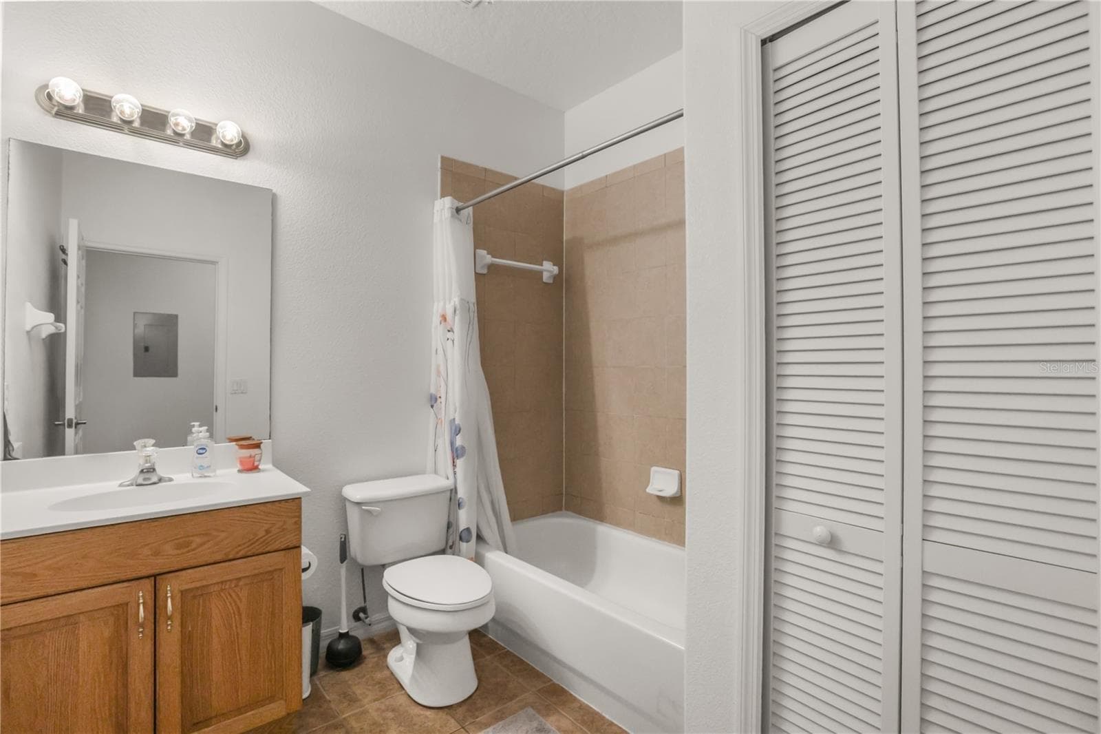 Condominium at 3141 SUN LAKE CT #A, KISSIMMEE, photo 16 of 26